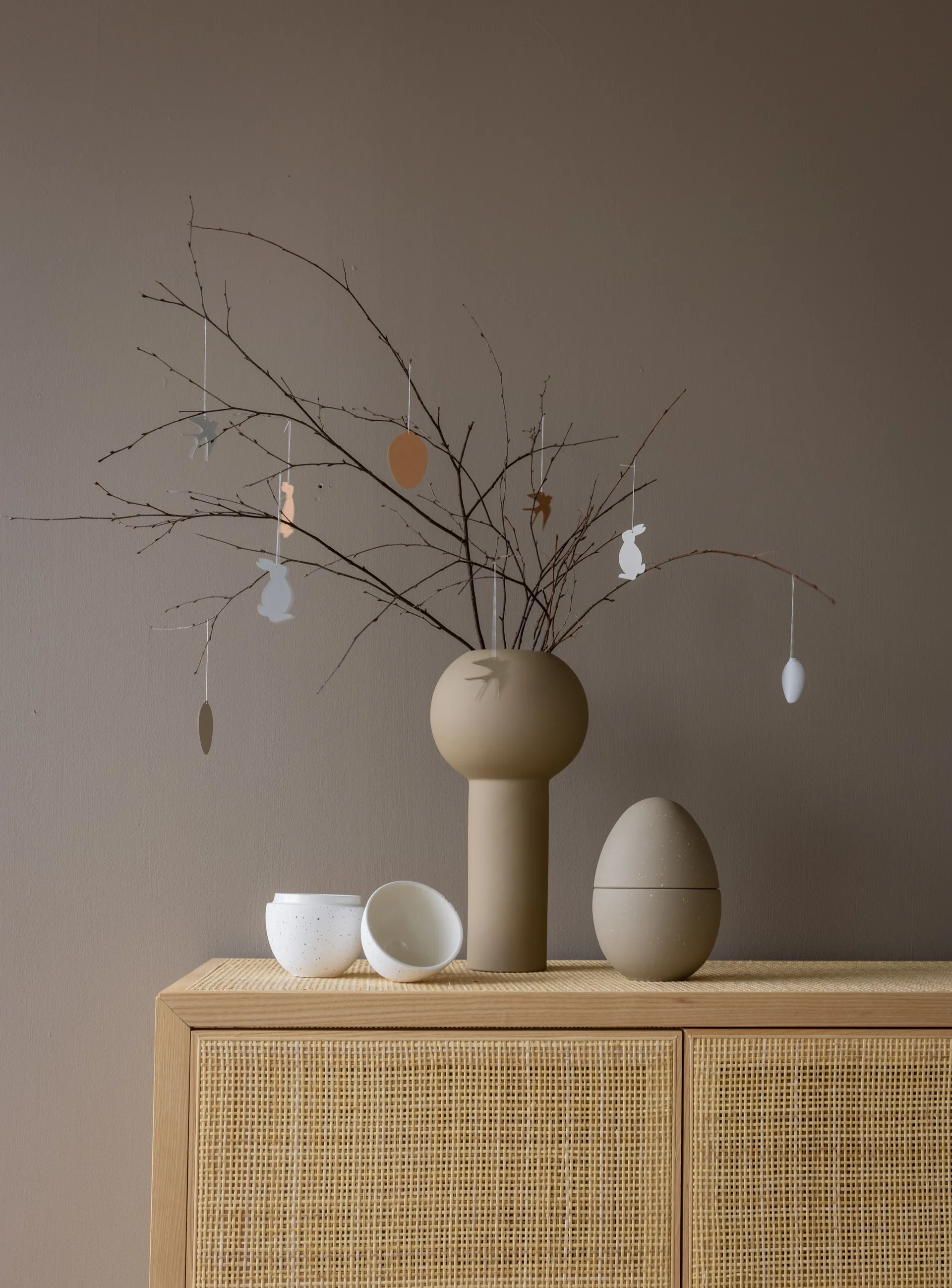 Bonbonniere bowl 18 cm, Sand-shell Cooee Design