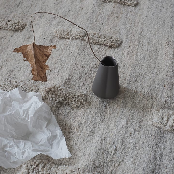 Clover vase 11 cm, mud Cooee Design
