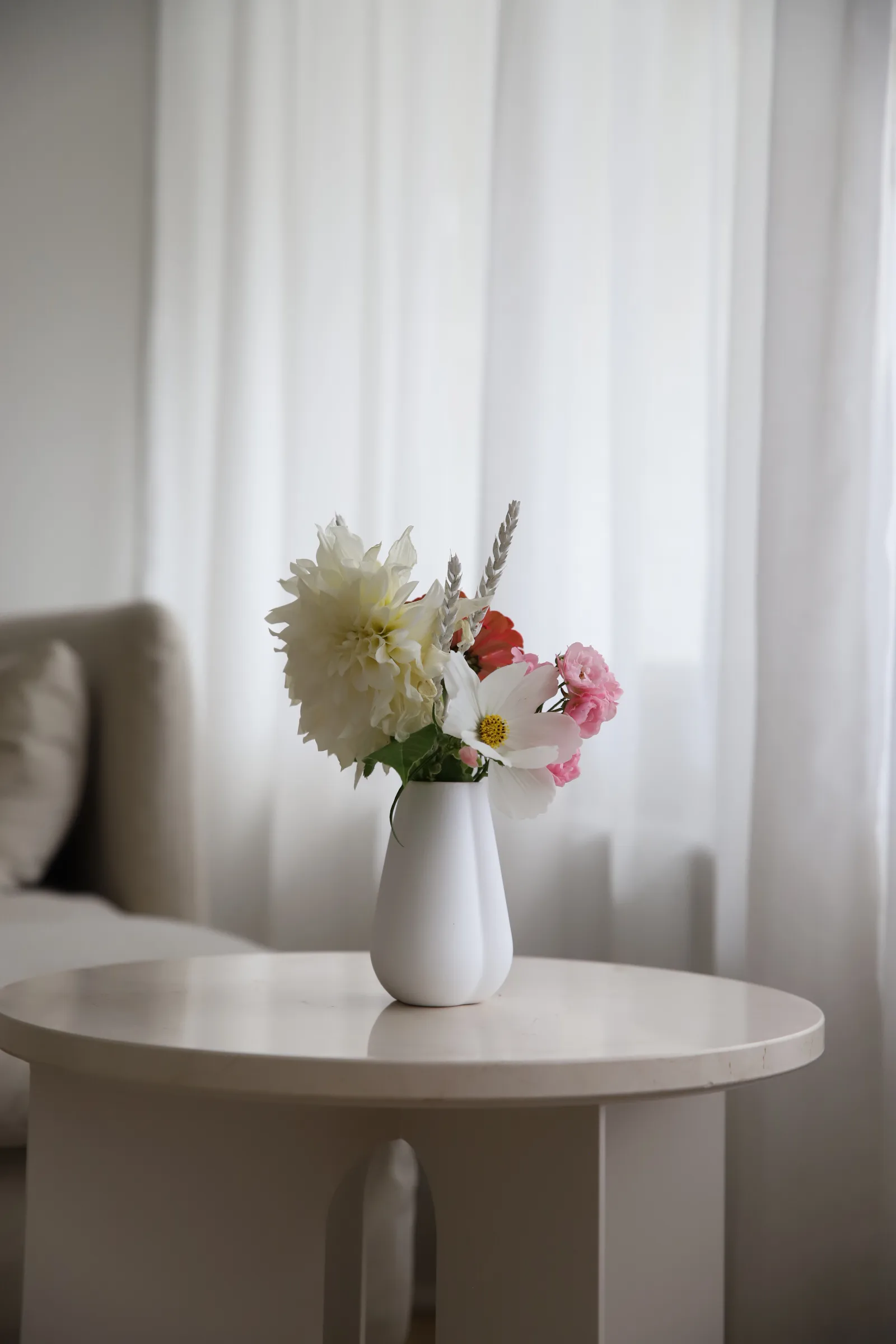 Clover vase 11 cm, white Cooee Design