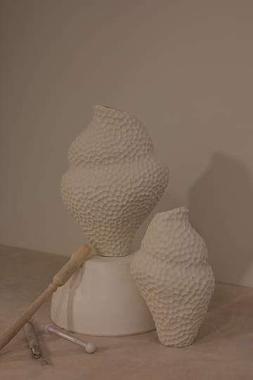 Isla vase 20 cm - Linen - Cooee Design