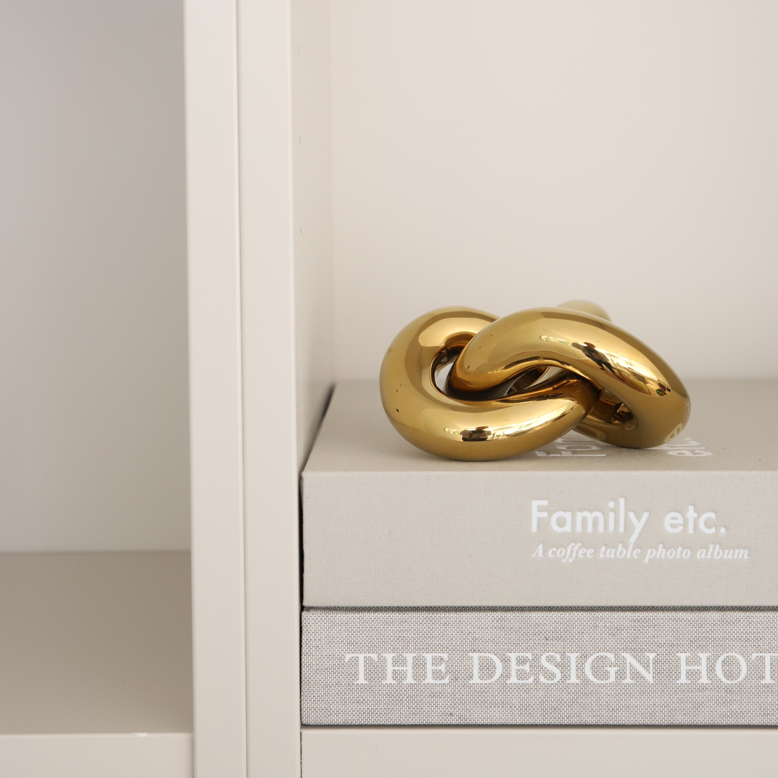 Knot Table large decoration from Cooee Design - NordicNest.com