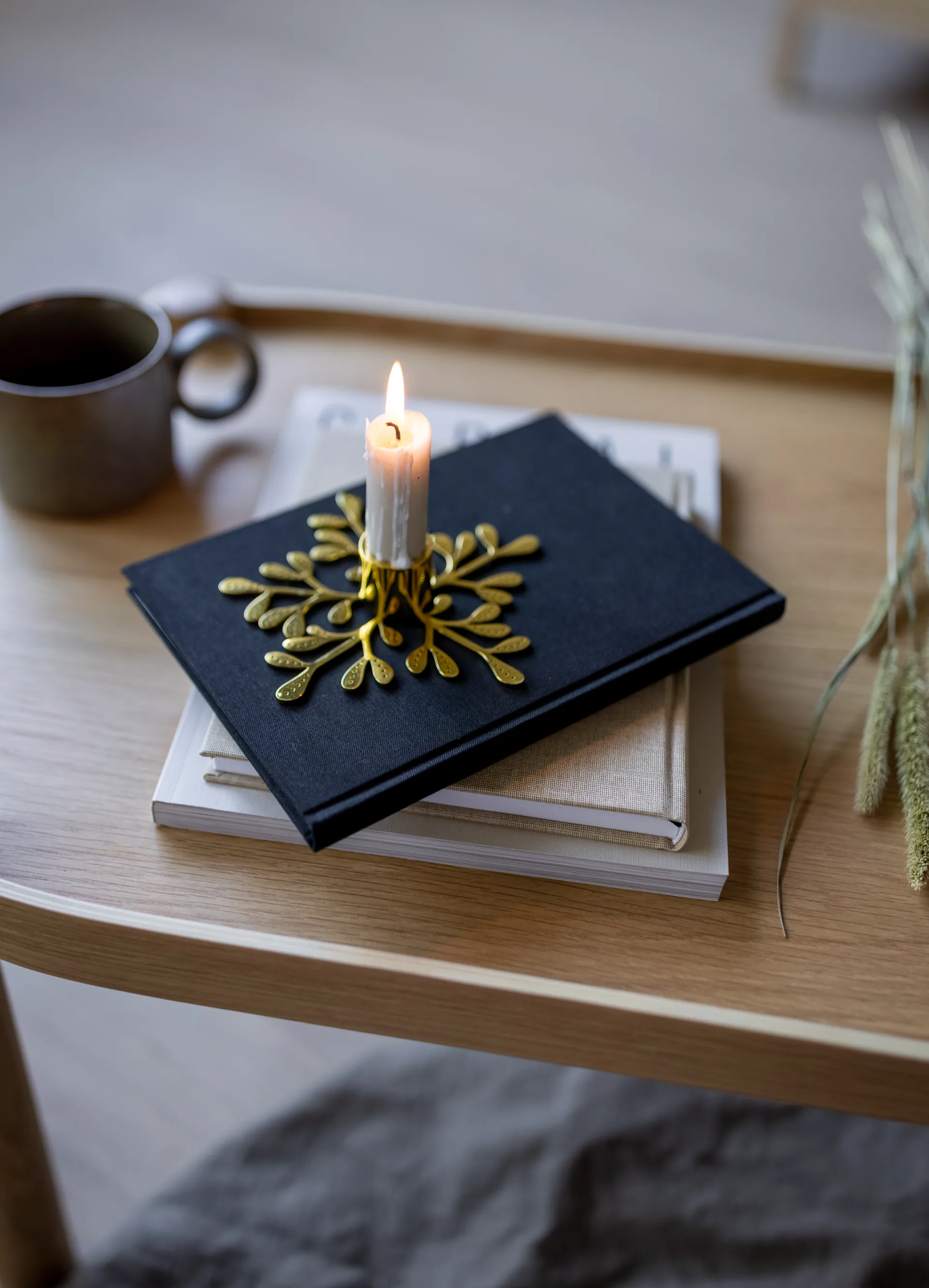 Mistletoe candle sticks, brass Cooee Design