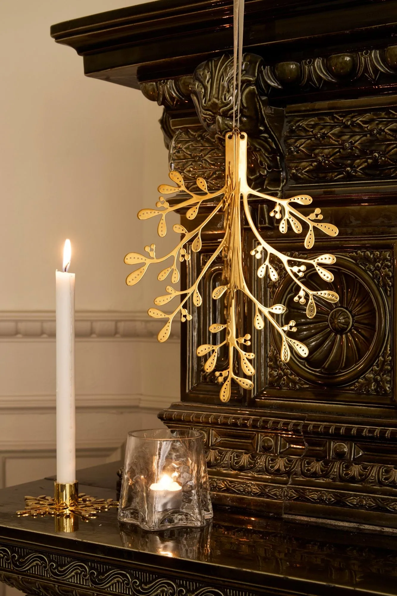 Mistletoe hanging decoration 2-pack, Brass 20 cm Cooee Design