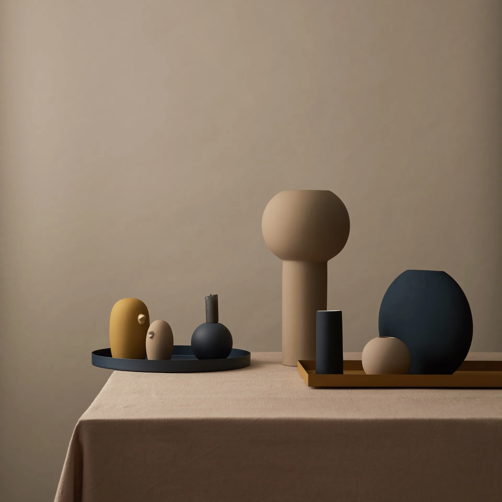 Pastille vase 20 cm, Midnight blue Cooee Design