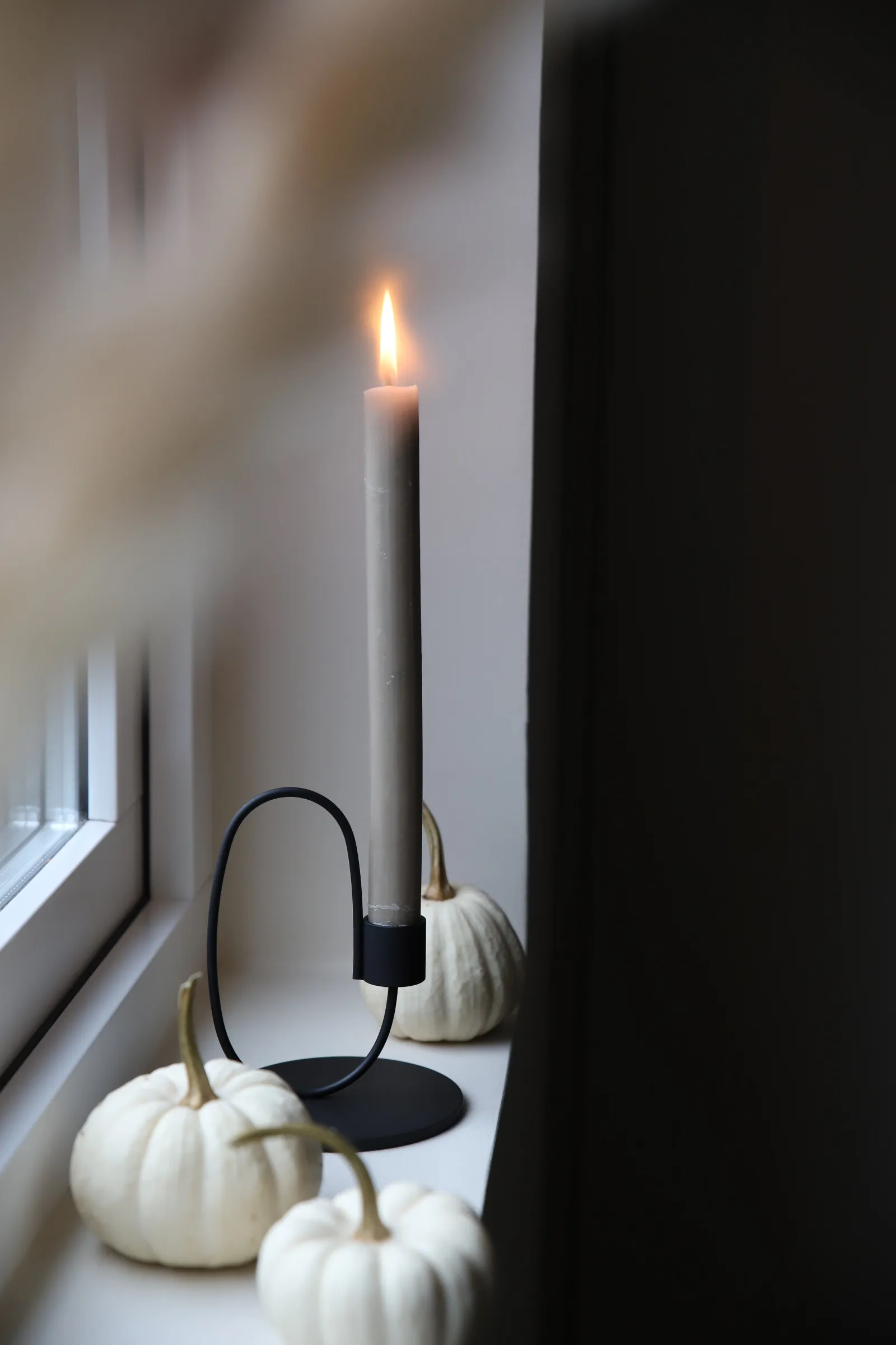Swoop candle sticks, black Cooee Design