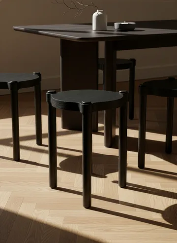 Woody stool - Black stained oak - Cooee Design