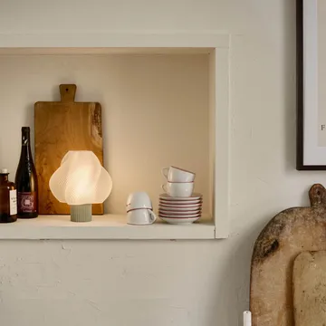 Soft Serve portable table lamp - Matcha, 23 cm - Crème Atelier