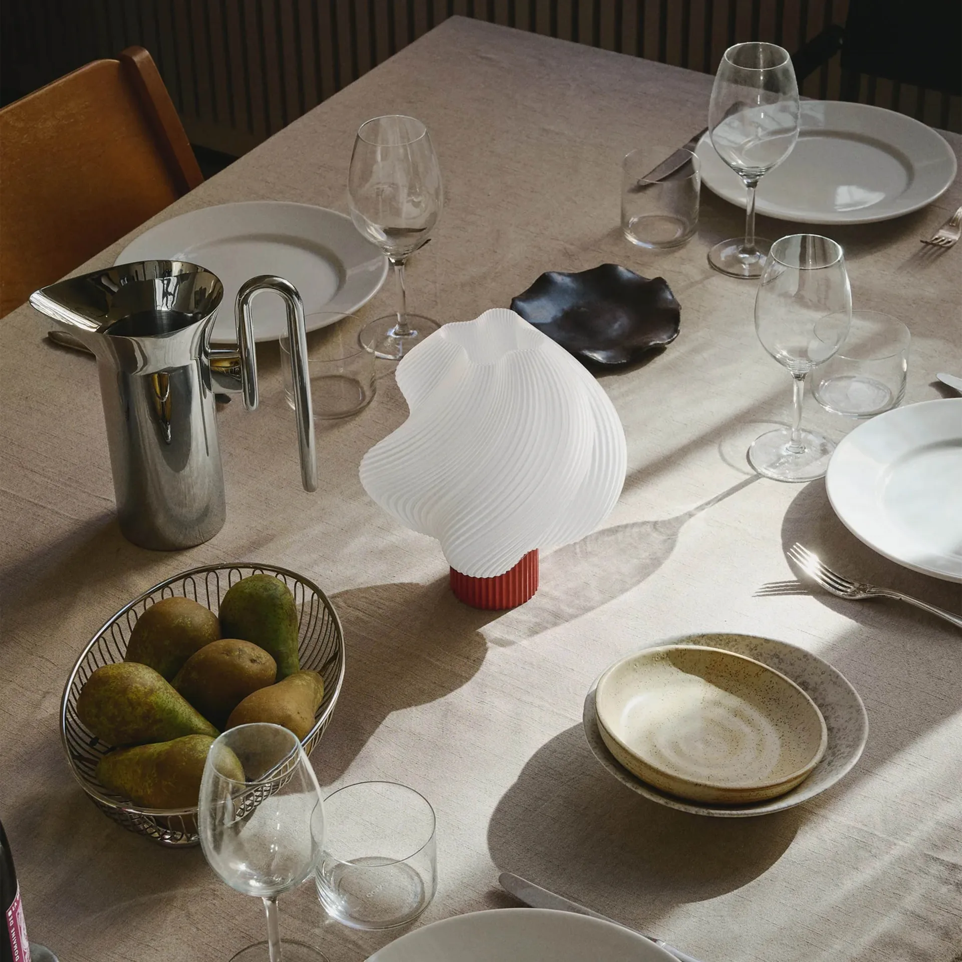 Soft Serve portable table lamp, Rhubarb, 23 cm Crème Atelier