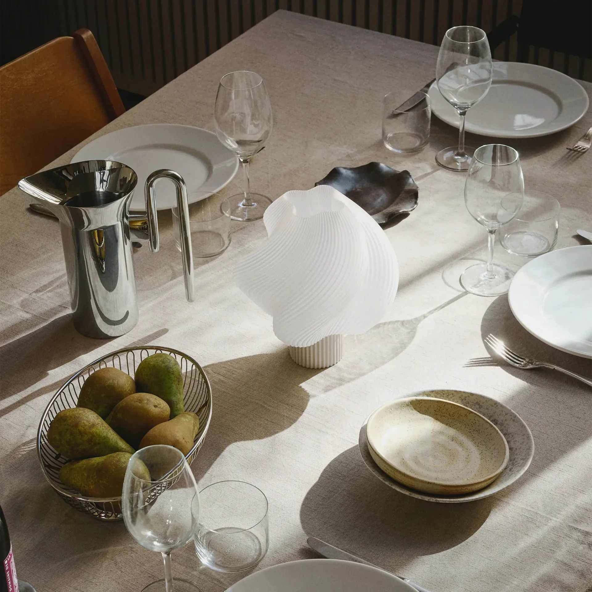 Soft Serve portable table lamp Crème Atelier