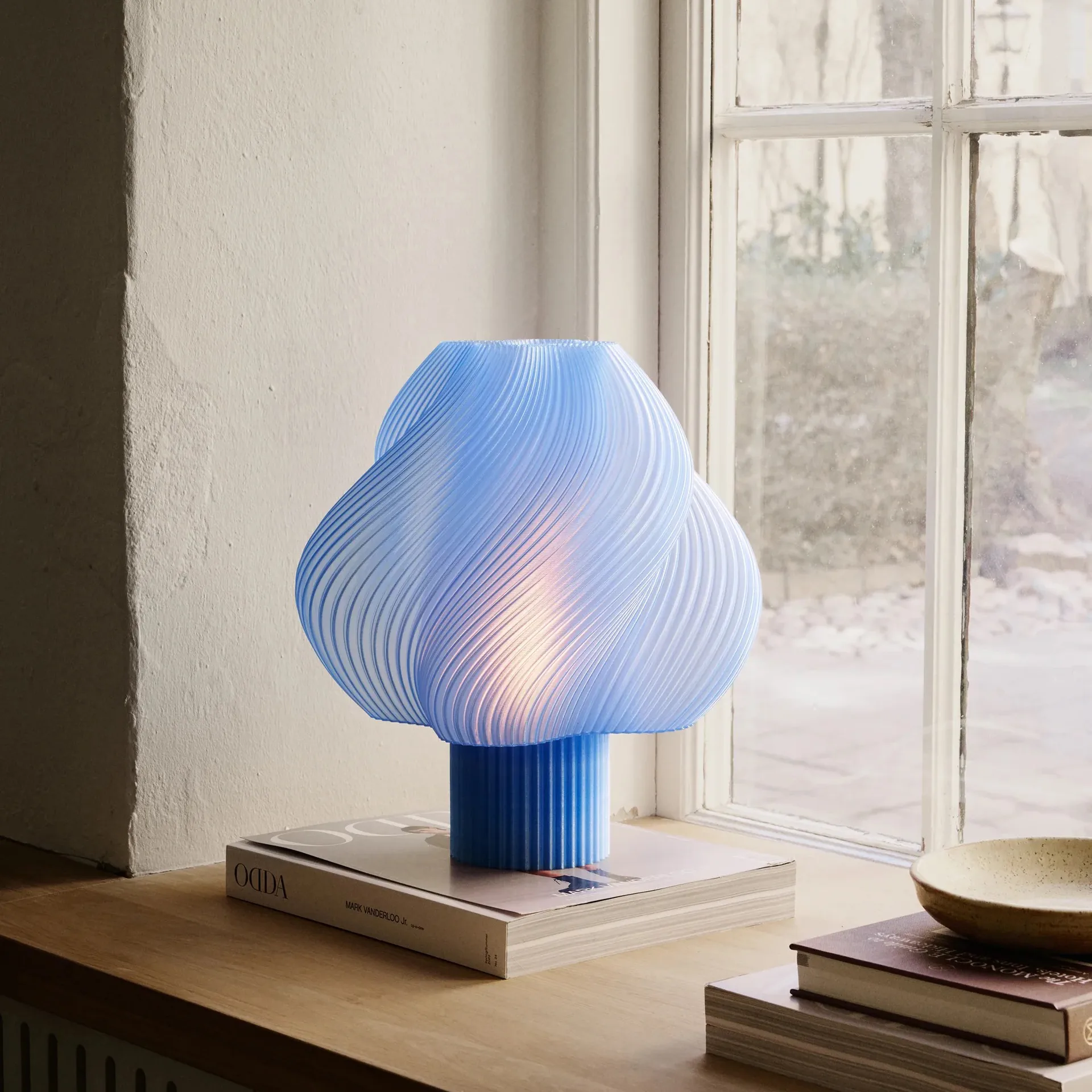 Soft Serve table lamp, Blueberry sorbet, Grande, 34 cm Crème Atelier