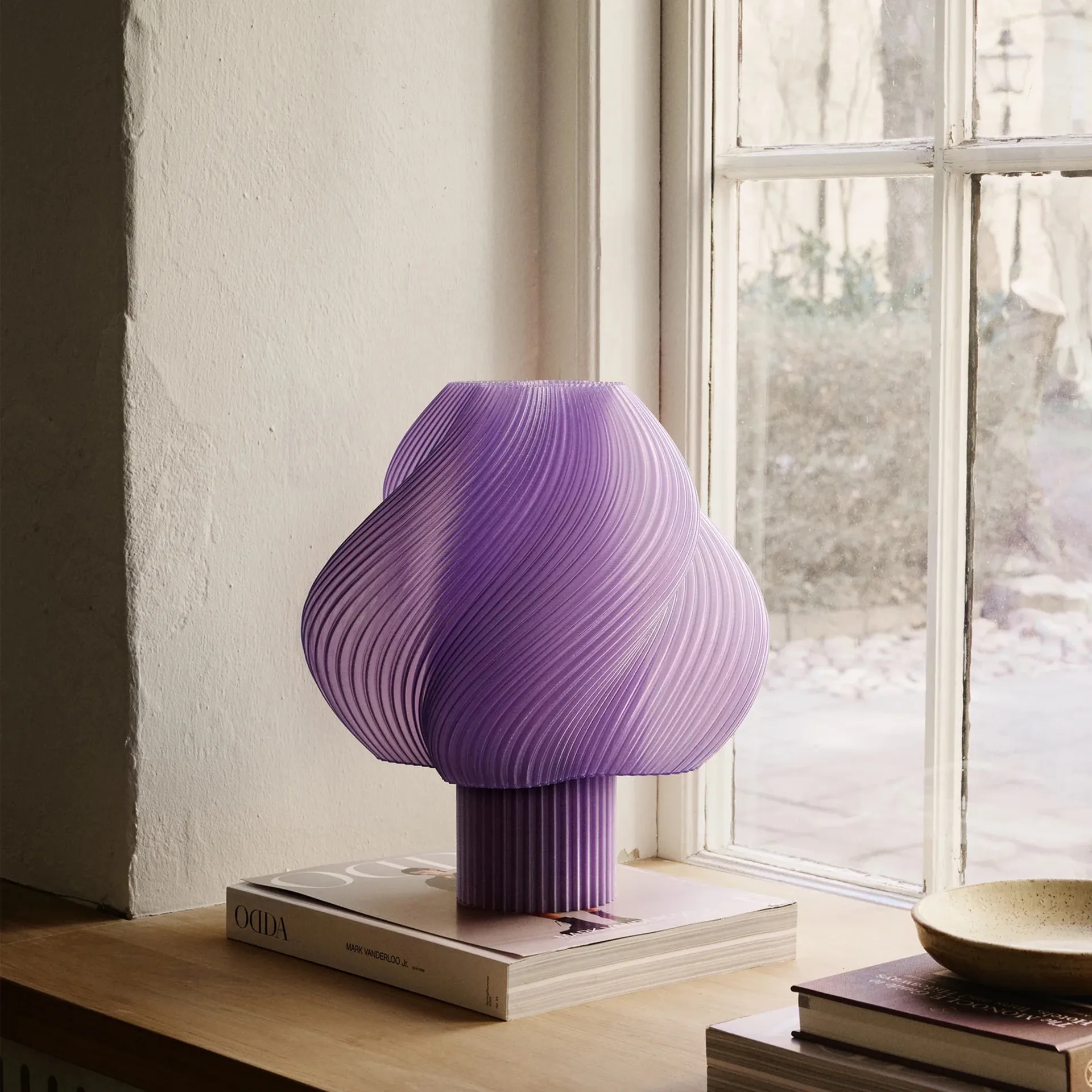 Soft Serve table lamp, Lavender sorbet, Grande, 34 cm Crème Atelier