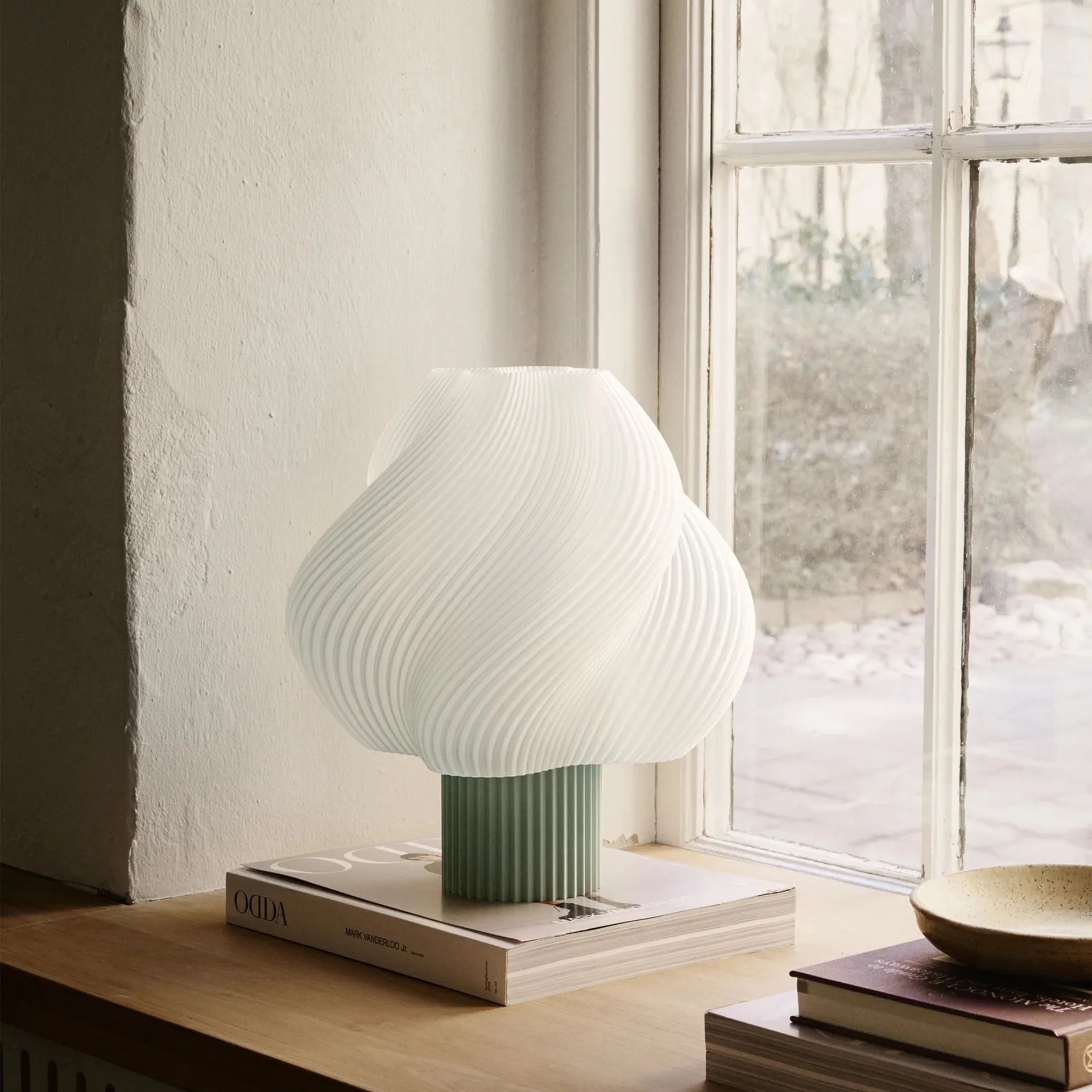 Soft Serve table lamp, Matcha, Grande, 34 cm Crème Atelier