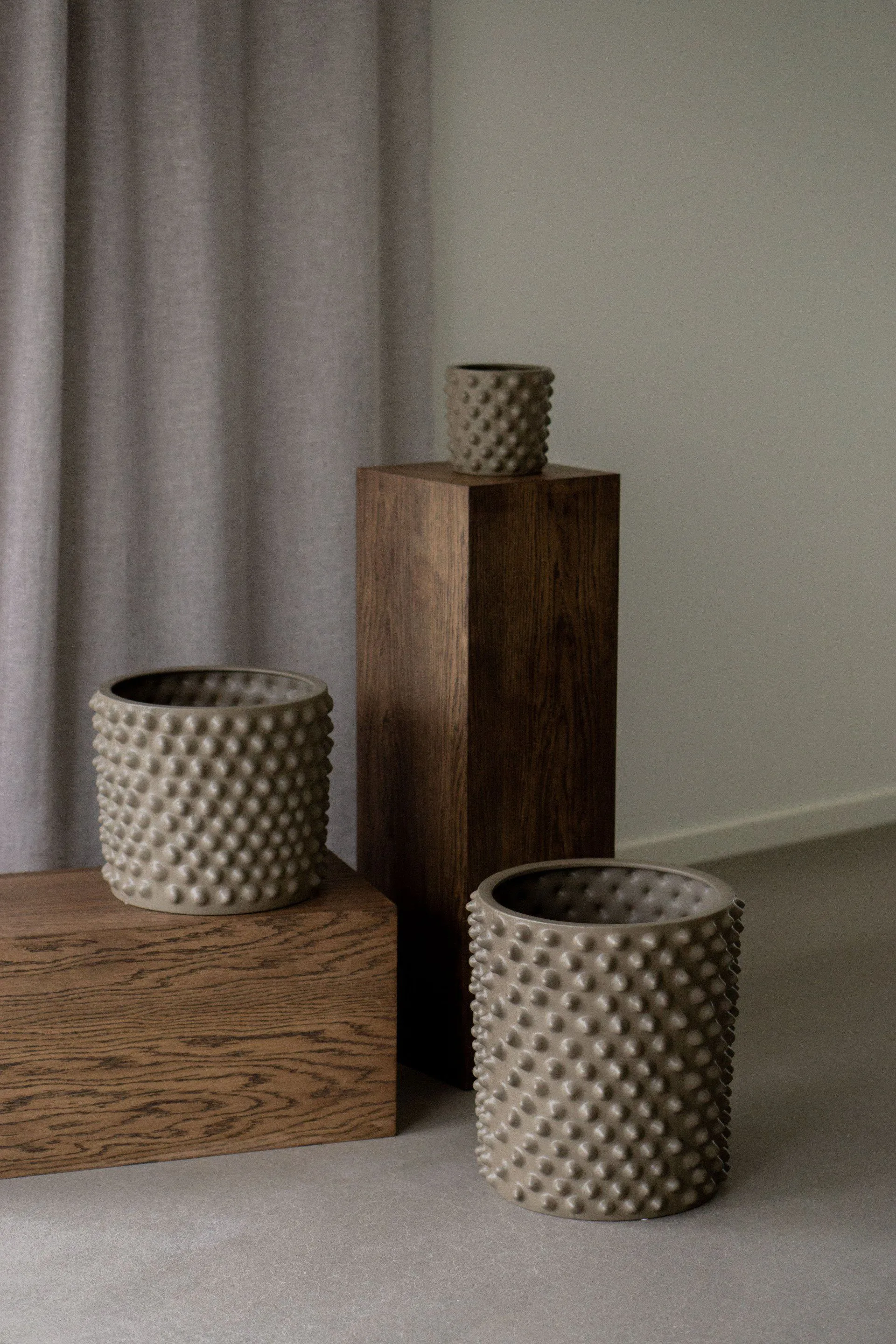 Cloudy flower pot dust, Large Ø33 cm DBKD