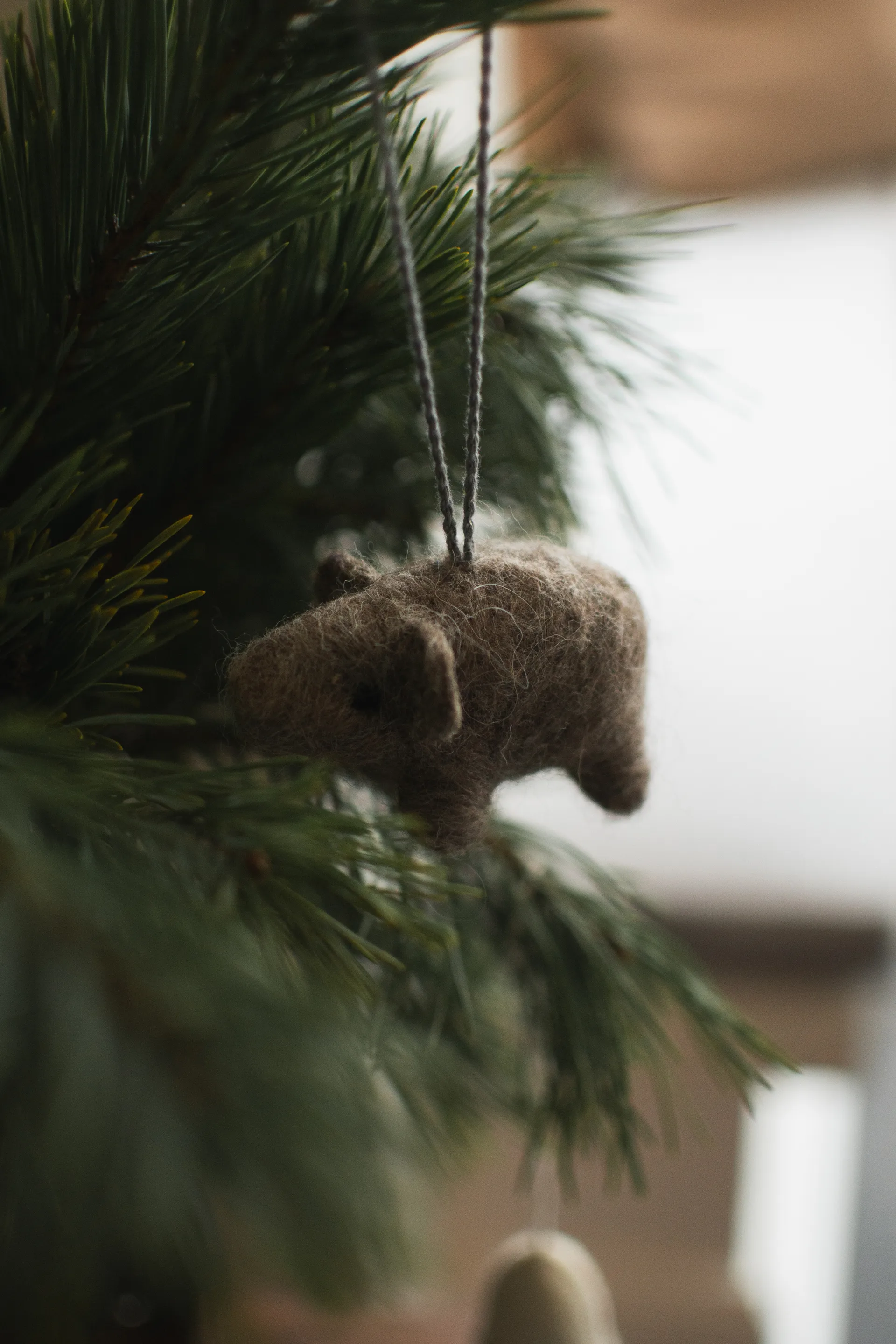 Hanging pig decoration hanger, Beige DBKD