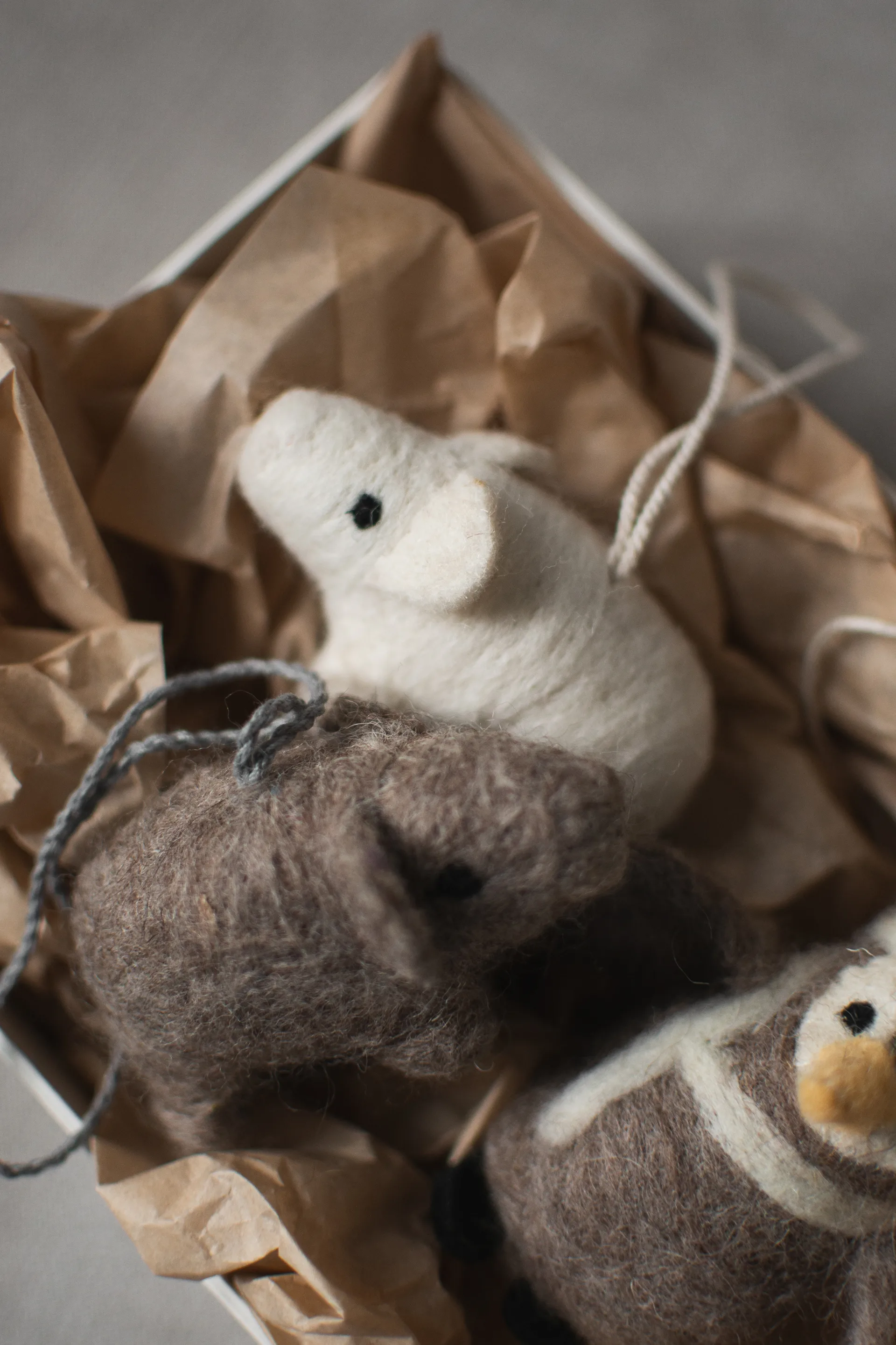 Hanging pig decoration hanger, White DBKD