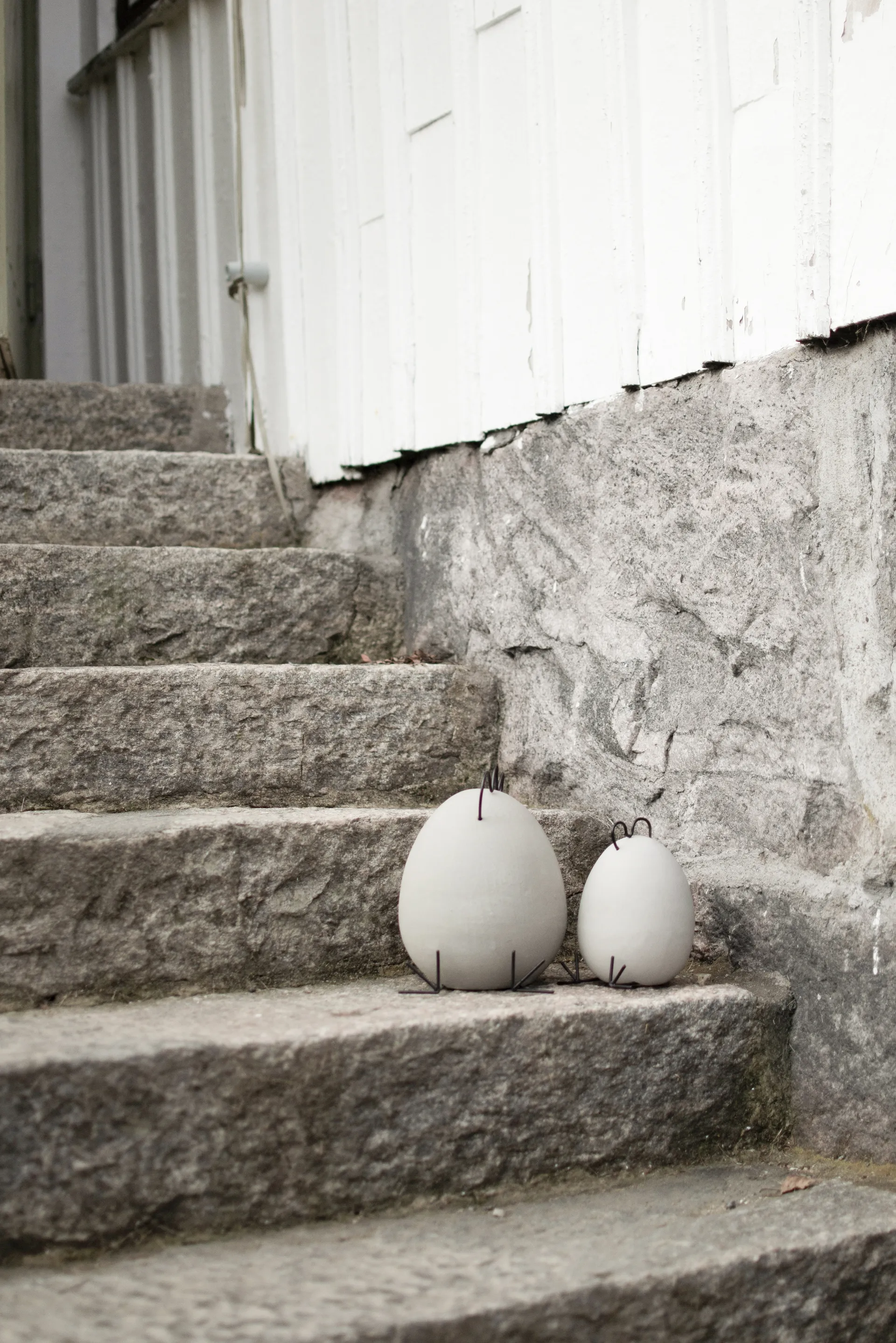 Heavy Hen easter decoration concrete, small DBKD