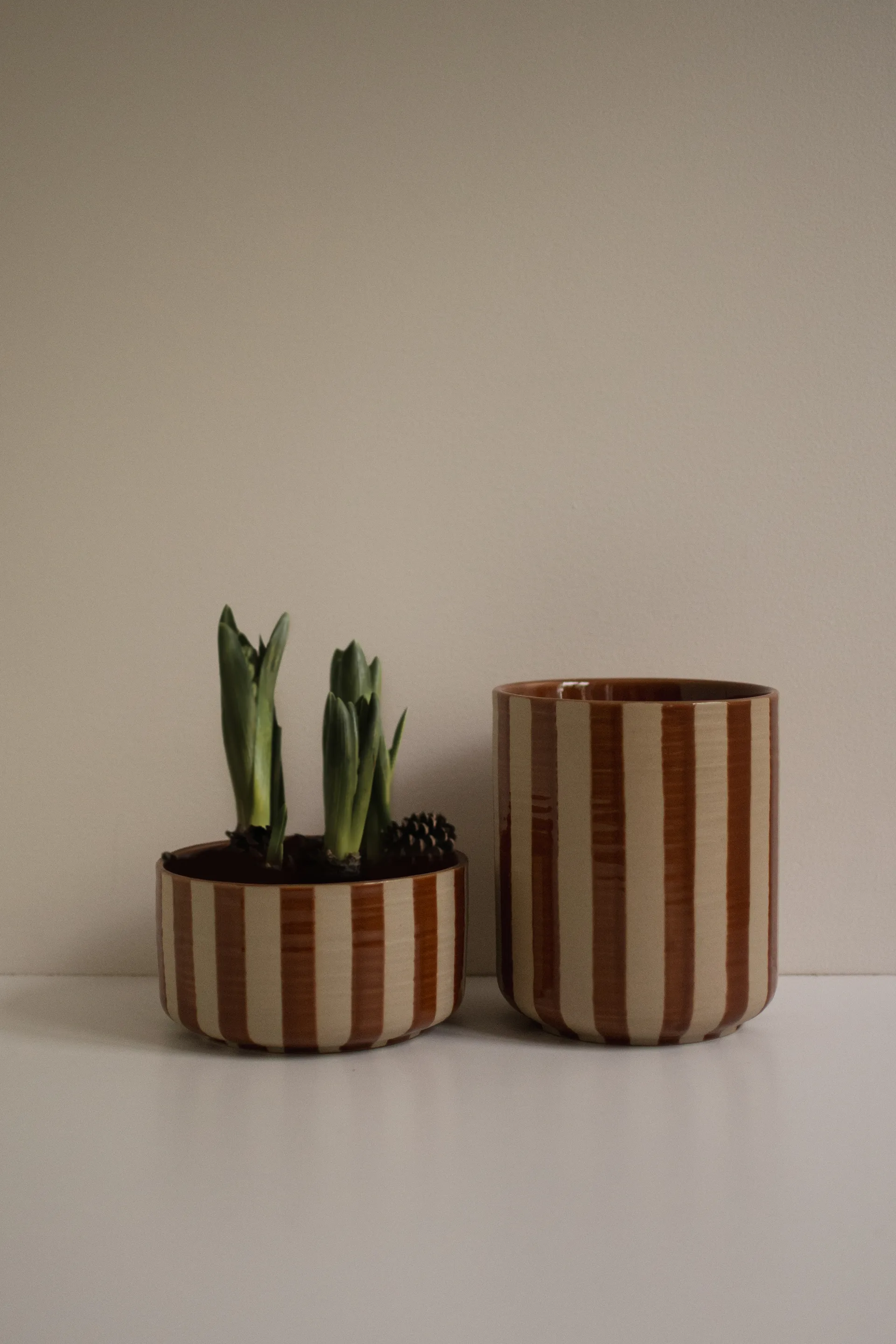 Line decorative bowl Ø16 cm, Stripe nougat DBKD