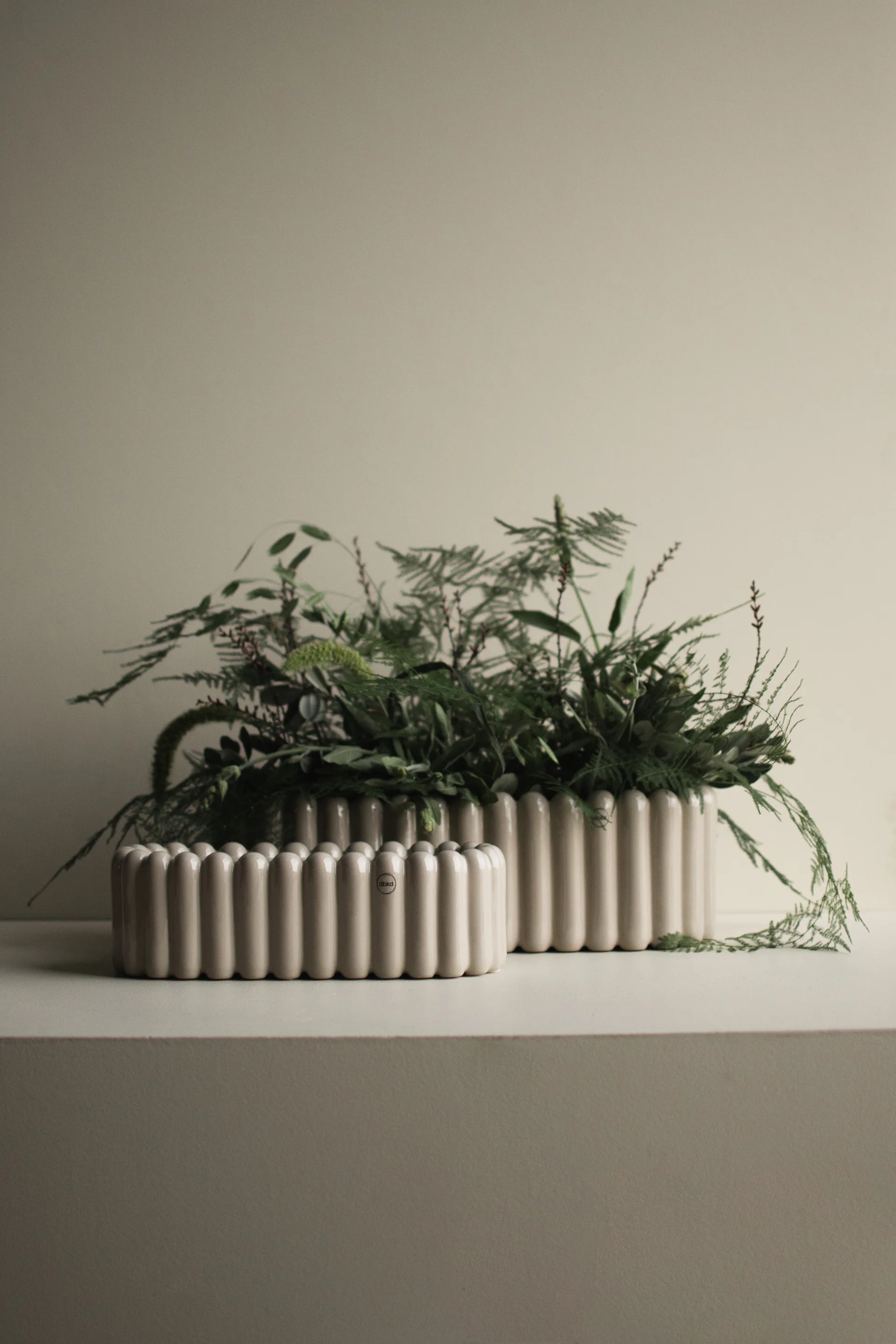 Mist flower pot oval, Shiny mole DBKD