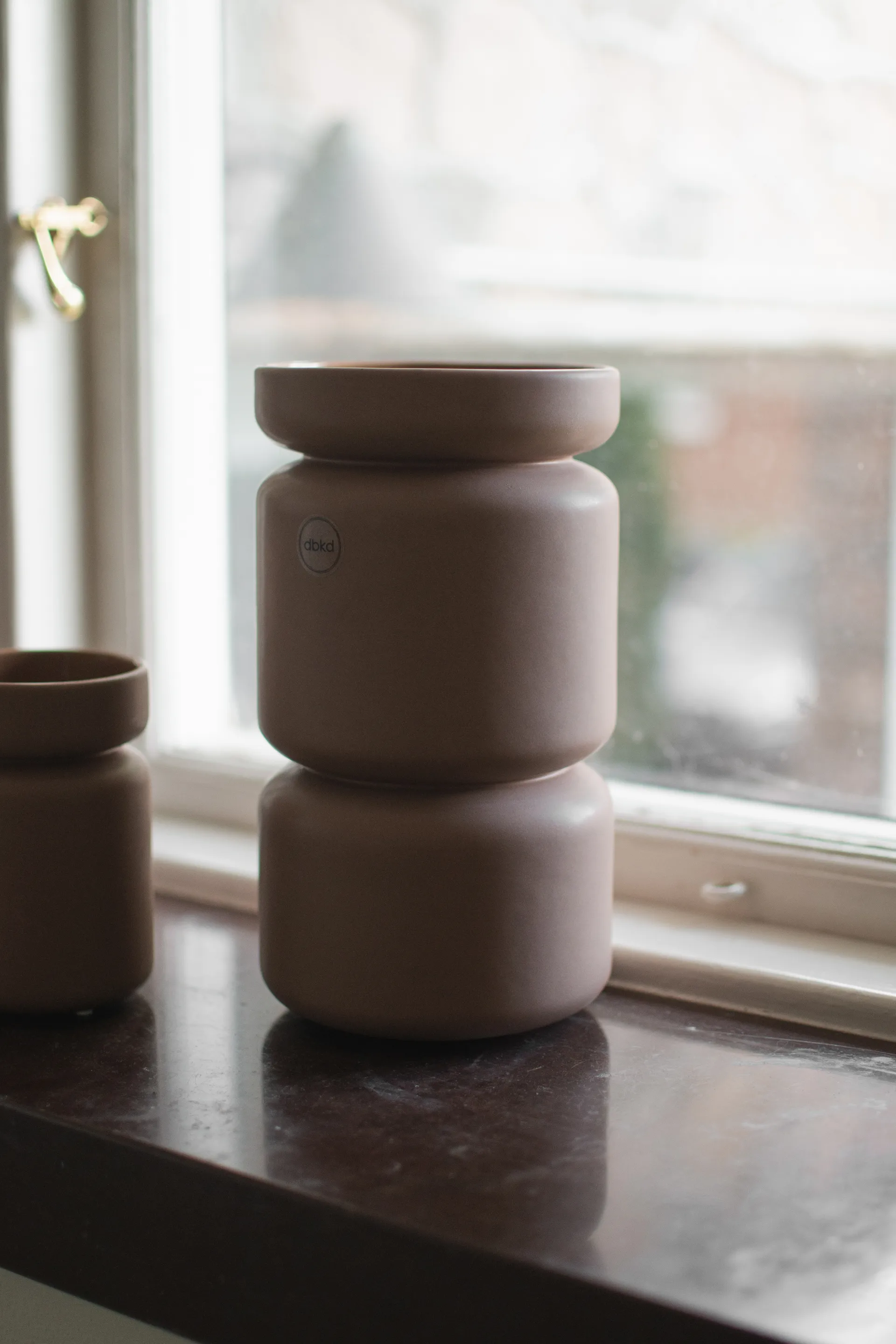 Neck pot, Nougat, Ø12x22.5 cm DBKD