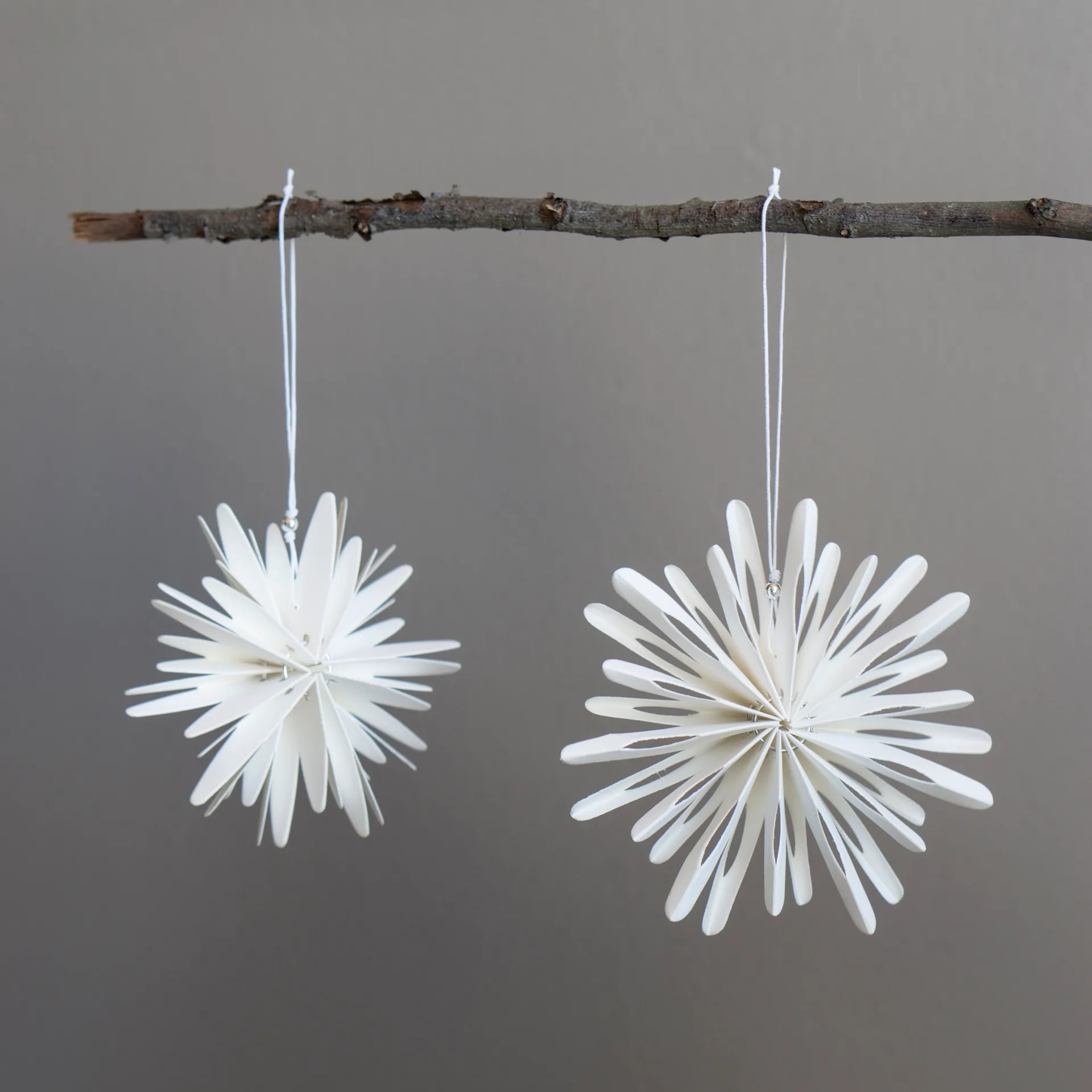 Paper flake decoration, Small DBKD