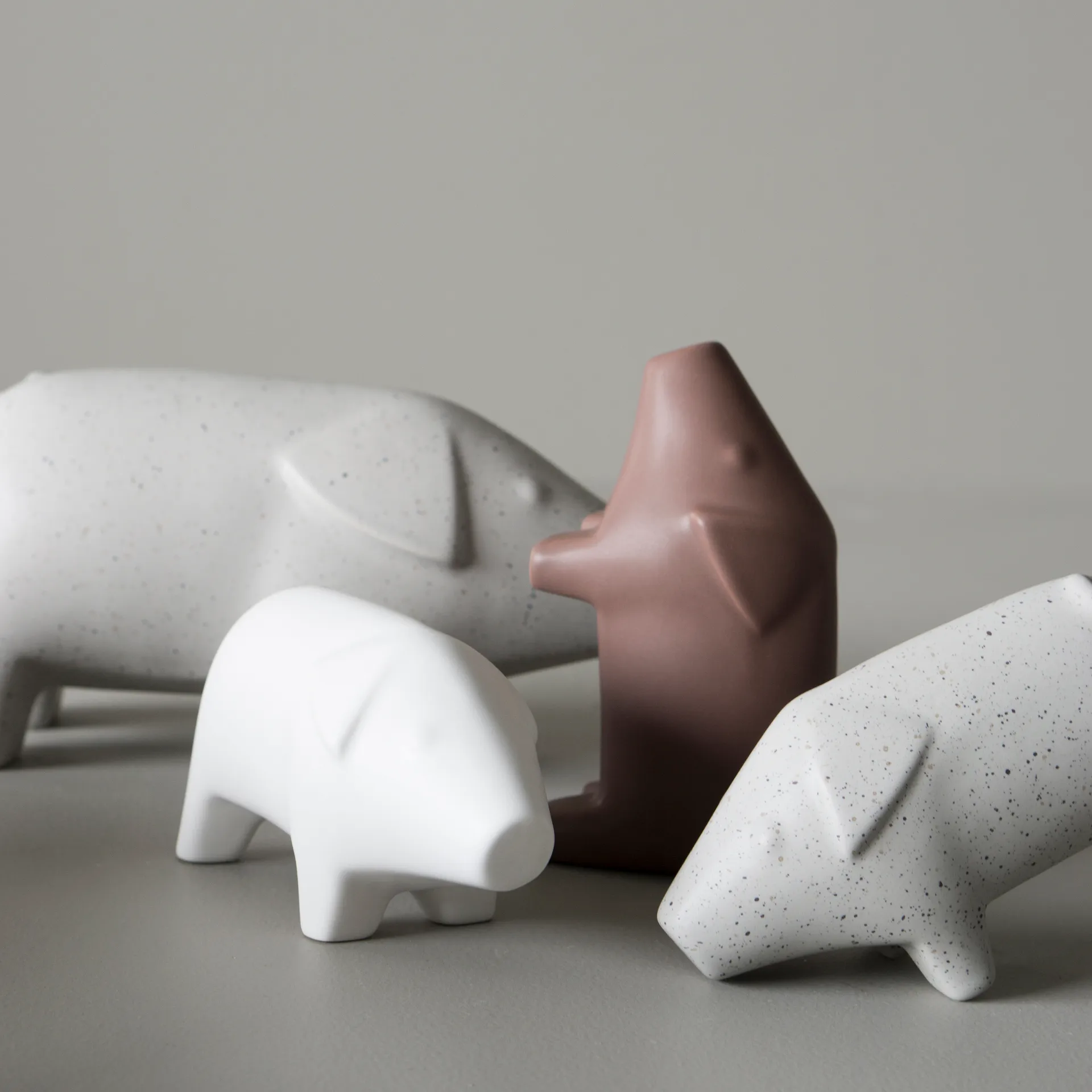Swedish pig small, Maroon DBKD