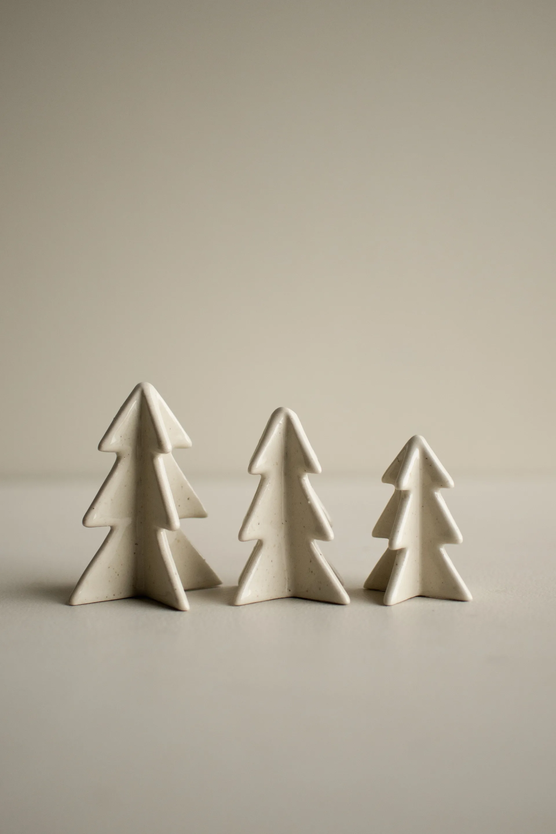 Winter tree decoration, Vanilla, 7 cm DBKD