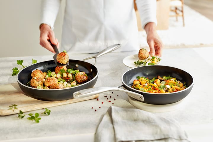 Alu Plus 3 Ceraforce frying pan set ceramic 3-ply, 2 parts Demeyere