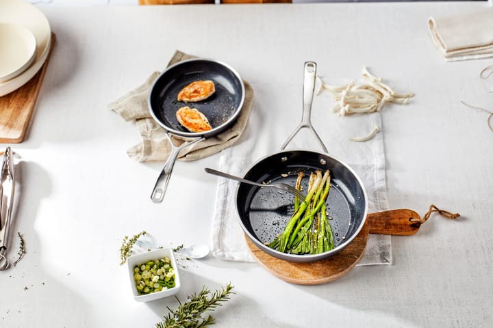 Alu Pro 5 Ceraforce frying pan ceramic 5-ply, Ø20 cm Demeyere