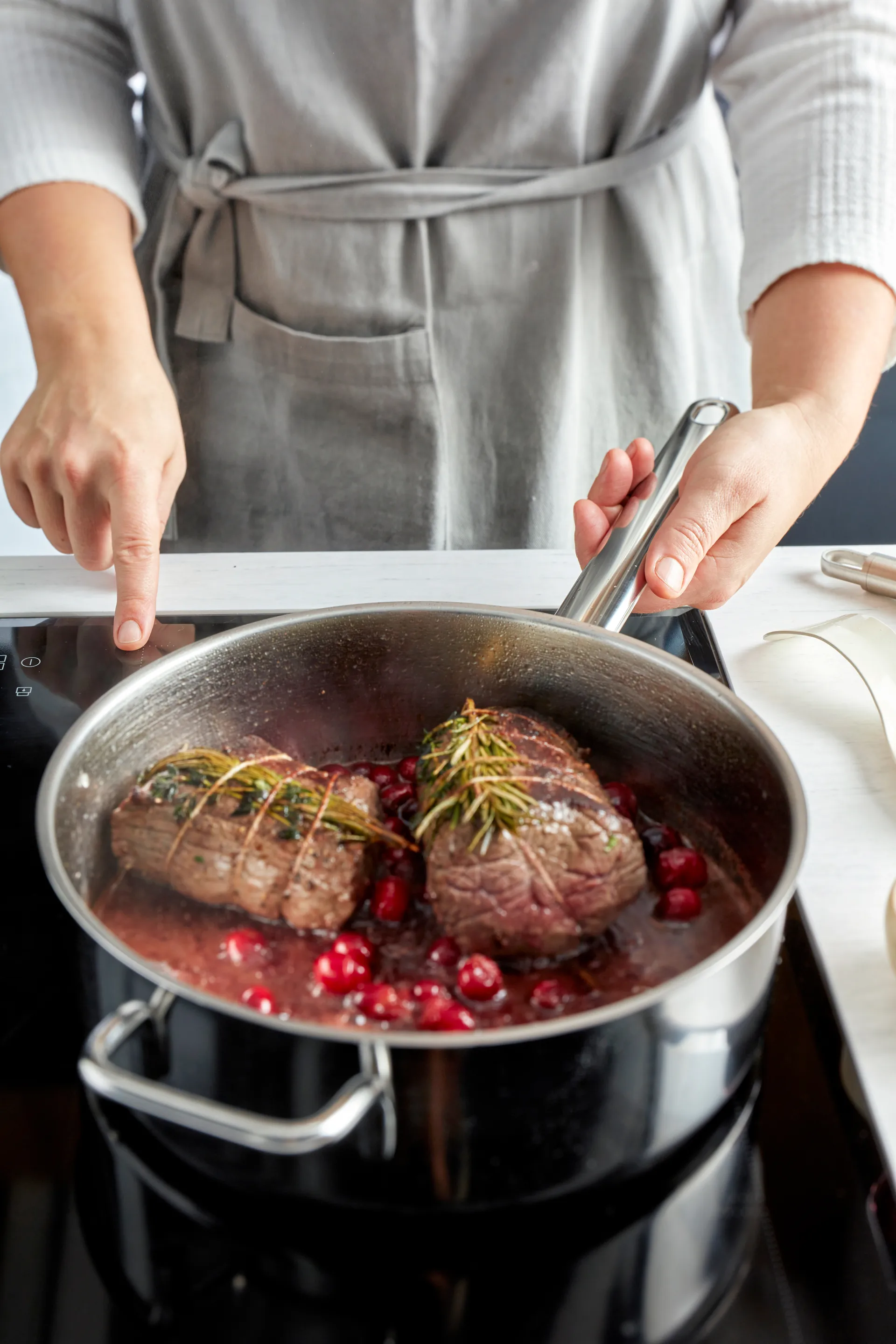 Apollo 7 saute pan stainless steel, Ø28 cm Demeyere