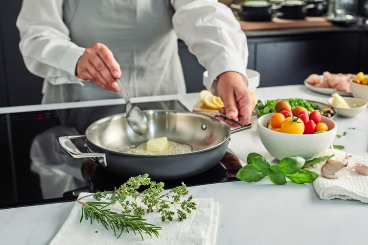 Demeyere Black 5 multifunction 5-ply frying pan, Ø24 cm Demeyere