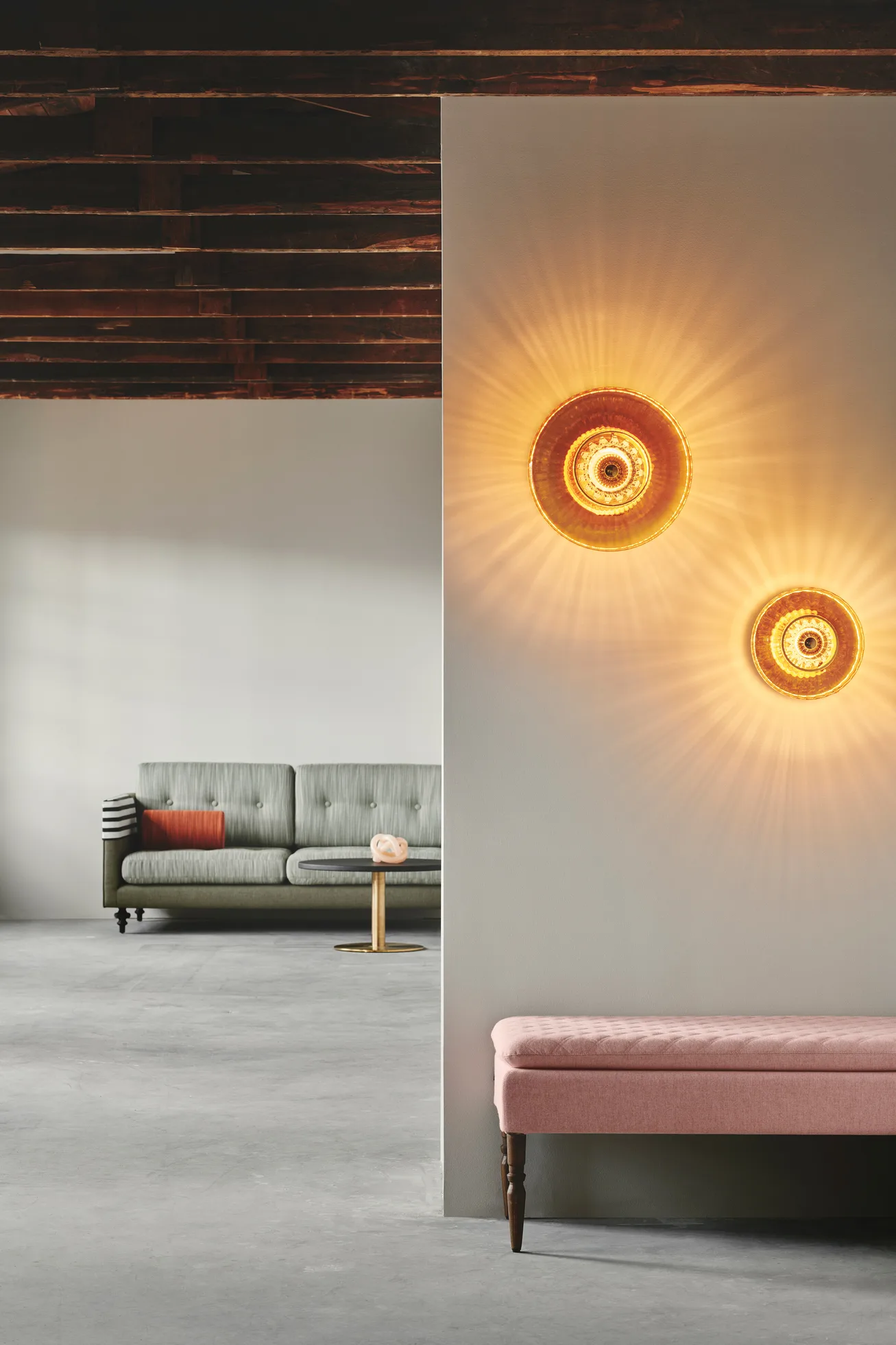 New Wave Optic wall lamp XL, Amber Design By Us