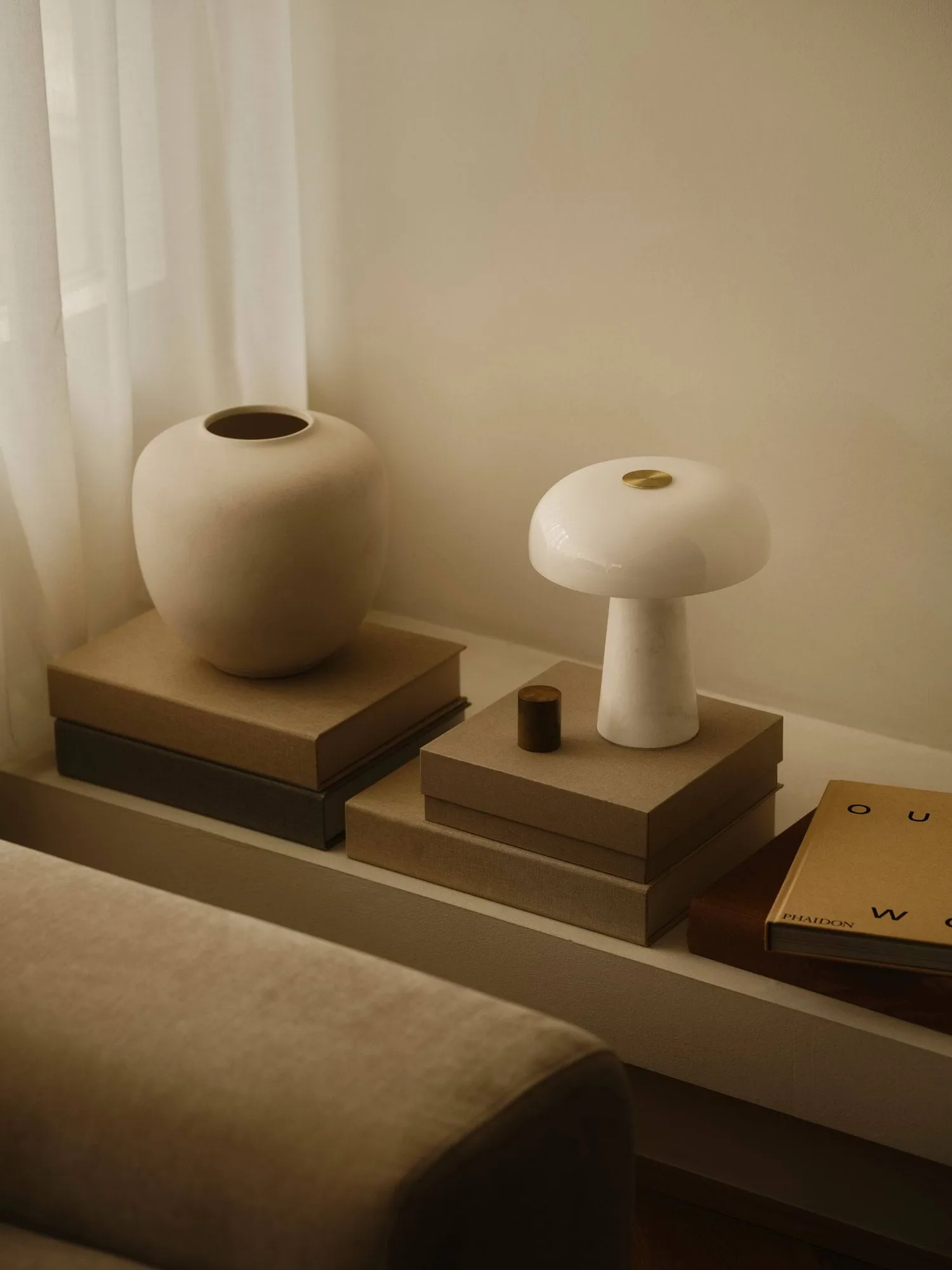 Glossy table lamp, White, mini, 24 cm Design For The People