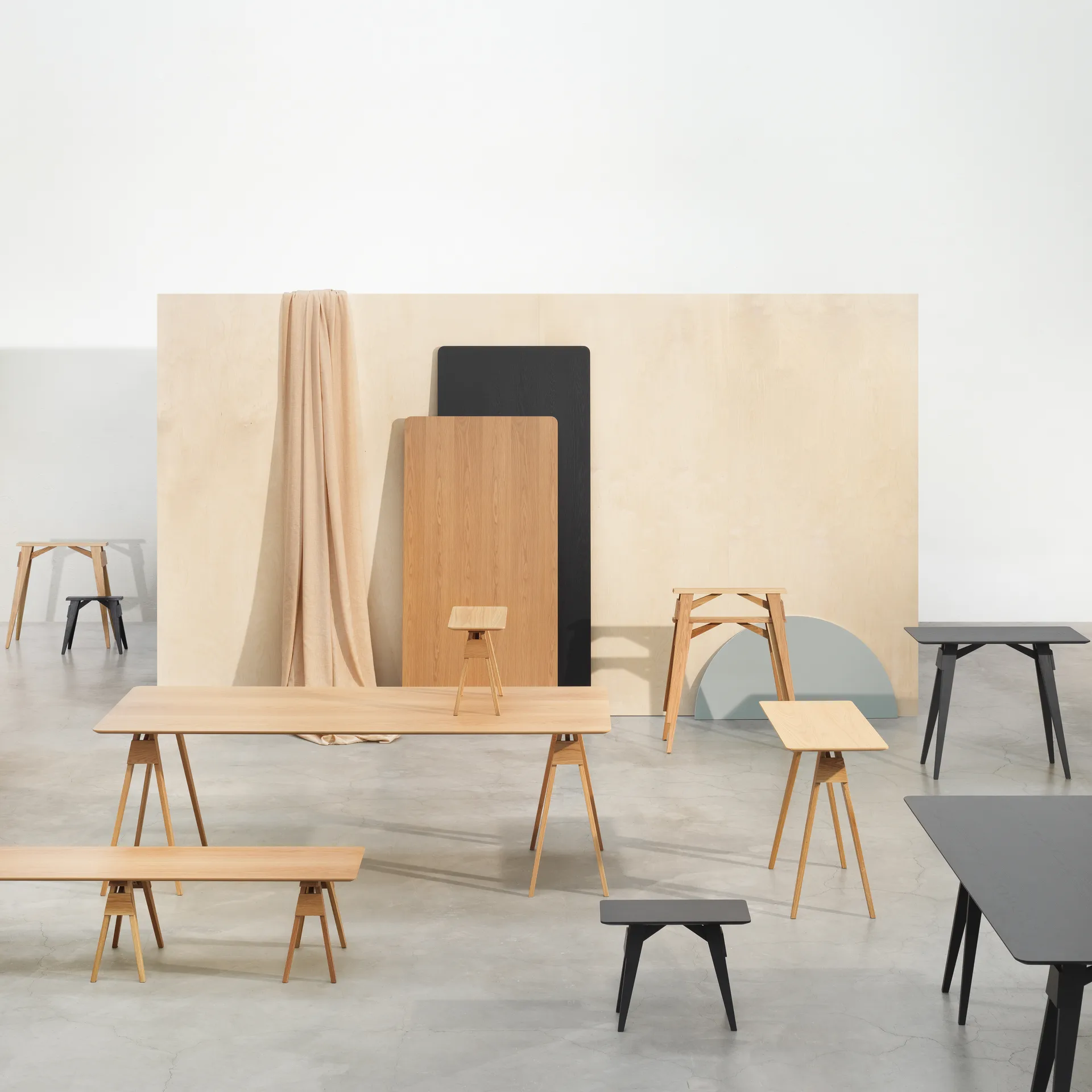 Arco side table S, Oak Design House Stockholm