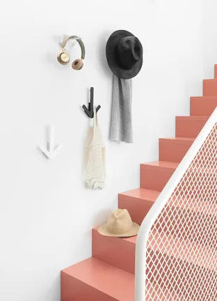 Arrow hanger, black Design House Stockholm