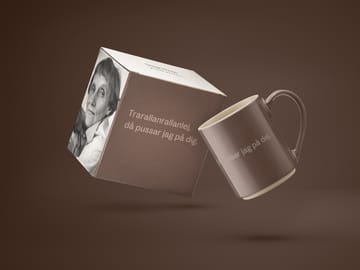 Astrid Lindgren mug. Trarallanrallanlej - Svensk text - Design House Stockholm