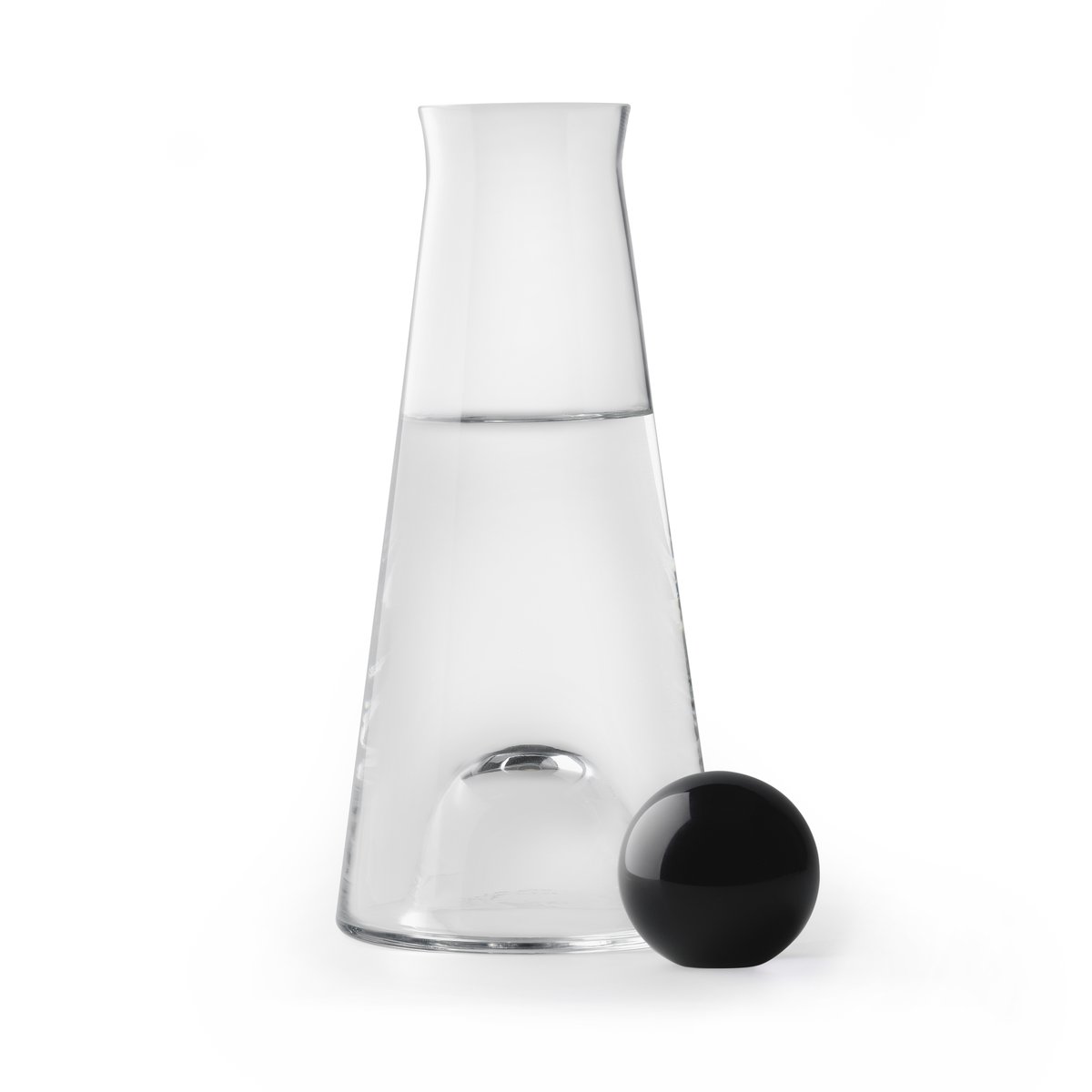 Design House Stockholm Fia carafe black