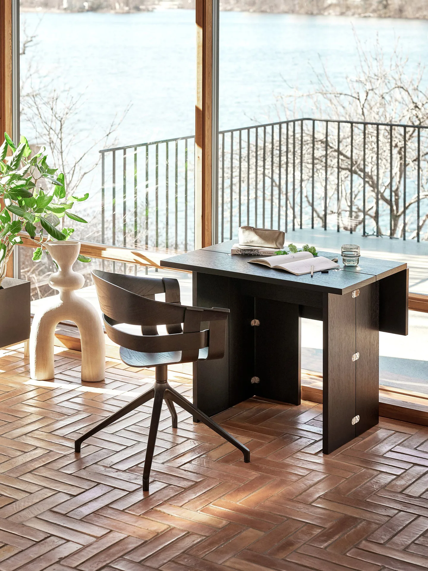 Flip table, Black 90 cm Design House Stockholm