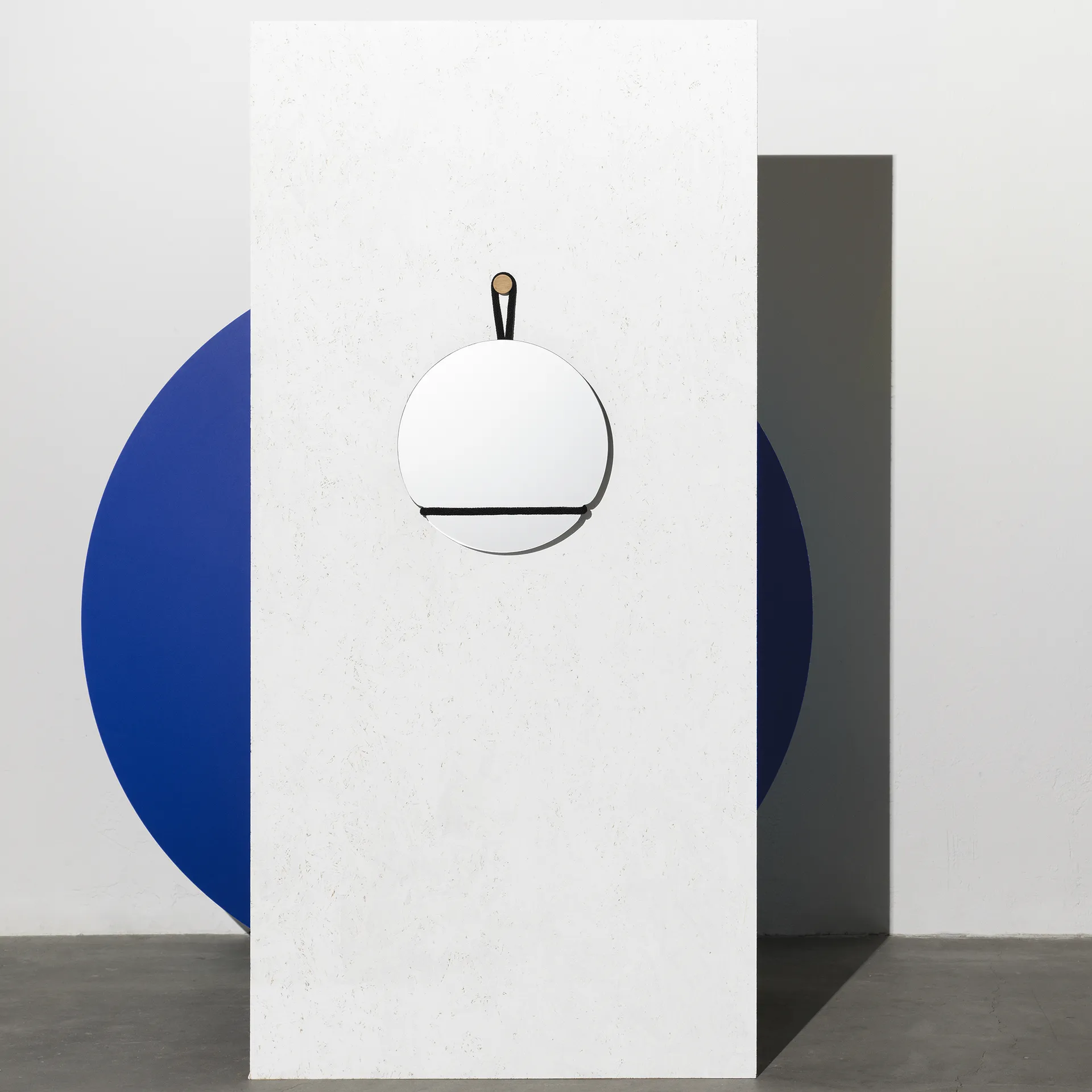 Lasso mirror, clear-black Design House Stockholm