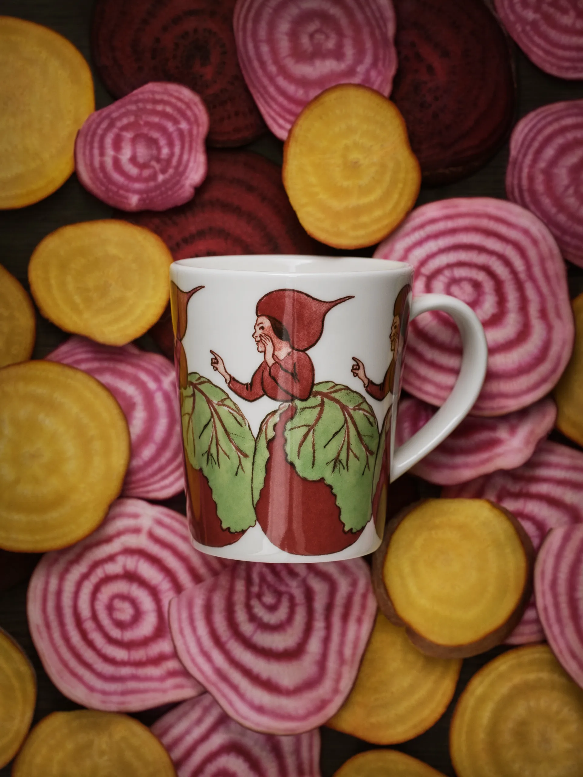 Mrs Beetroot mug, 28 cl, with handle Design House Stockholm