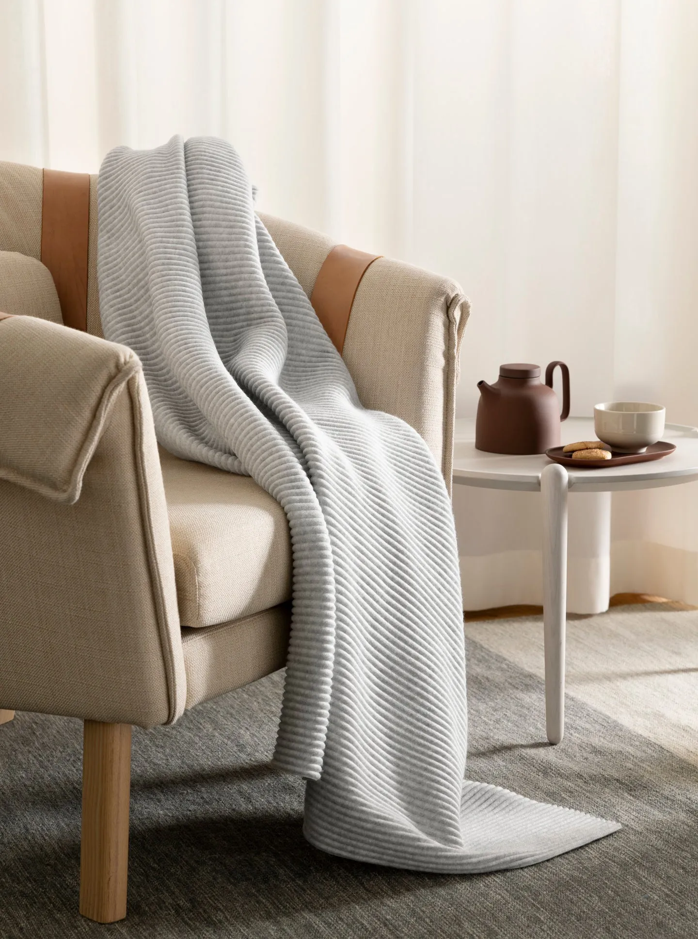 Pleece throw 140x170 cm, Light grey Design House Stockholm