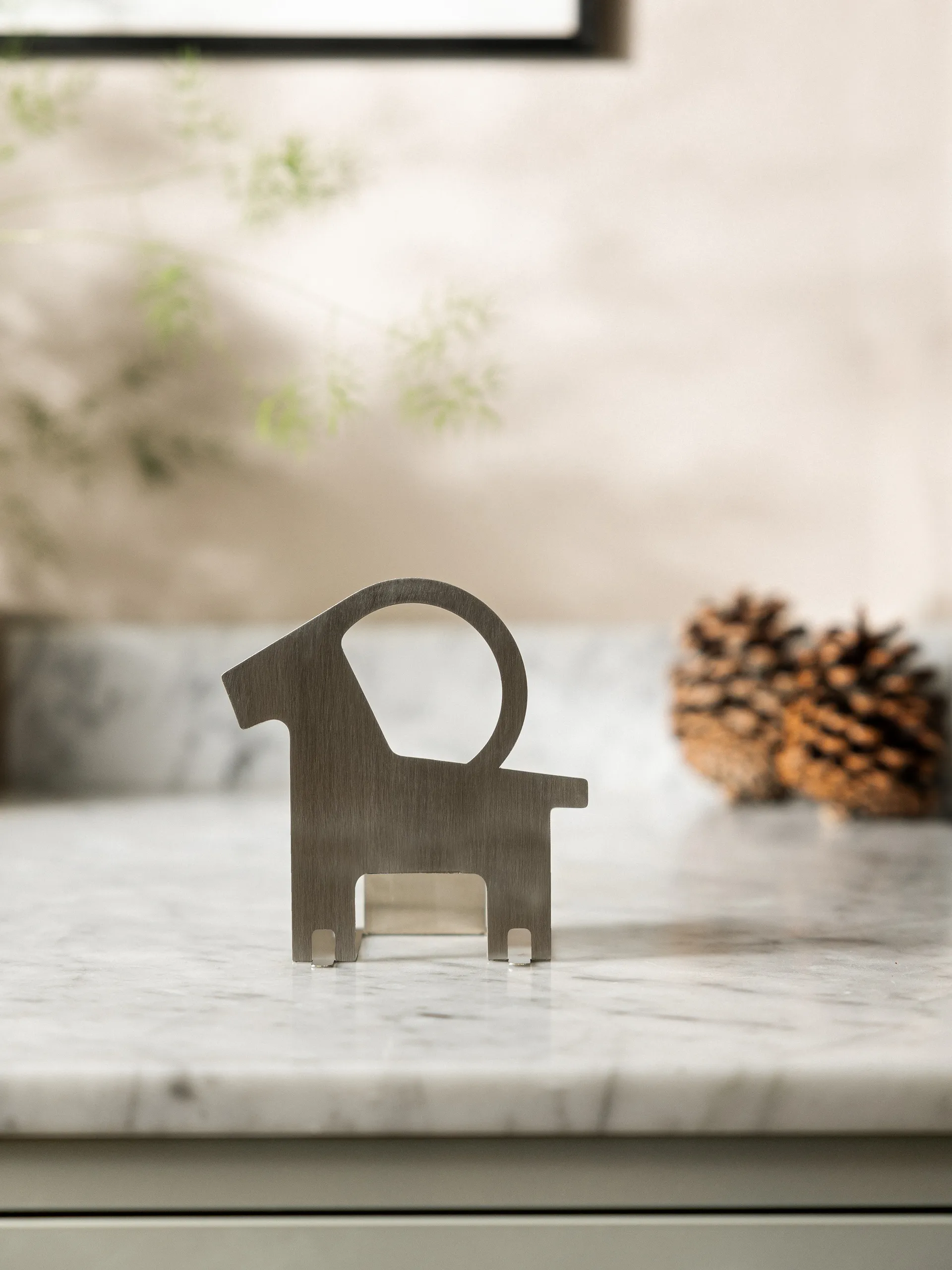 Pop-up tea light holder Christmas goat, brass Design House Stockholm