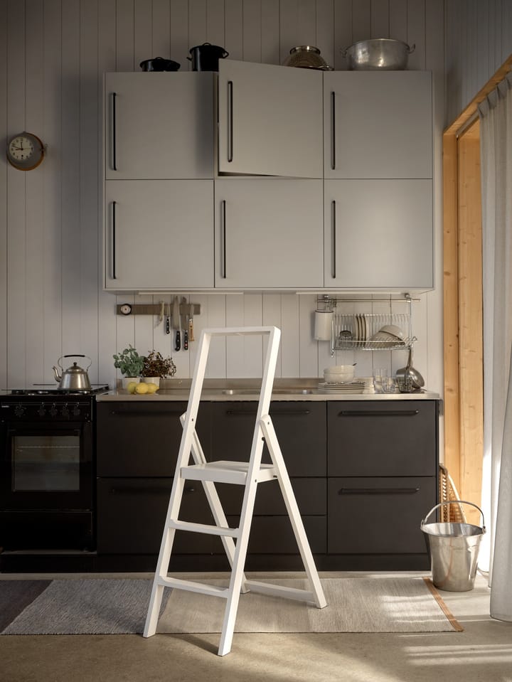 Step ladder - White-stained - Design House Stockholm
