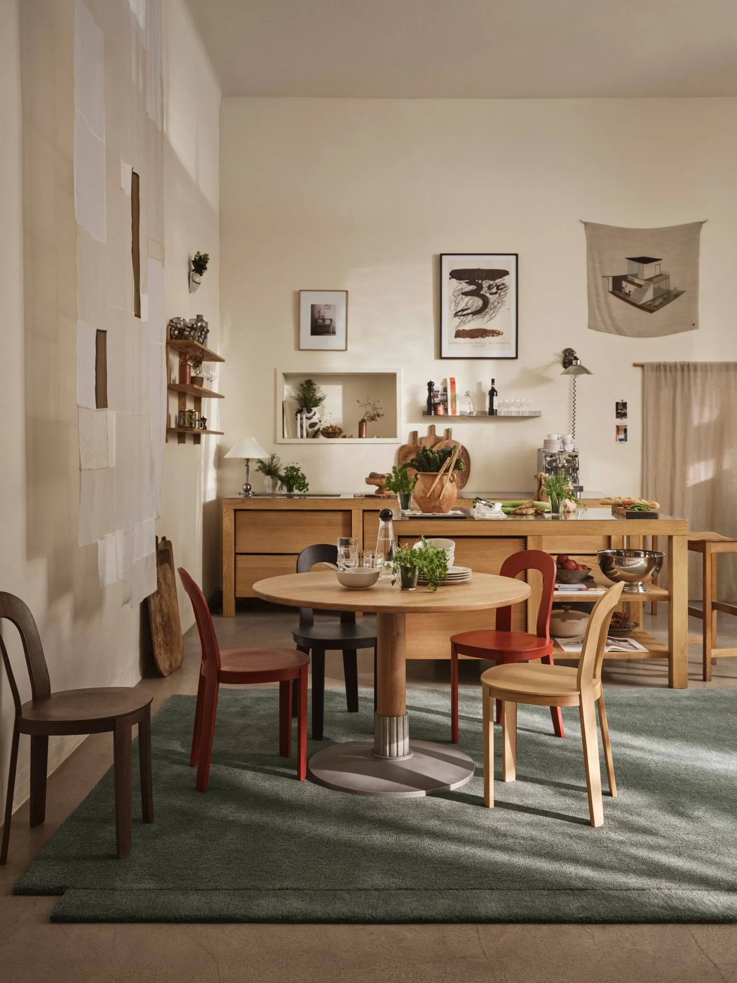 Tock Table dining table, Oak, Ø110x76 cm Design House Stockholm