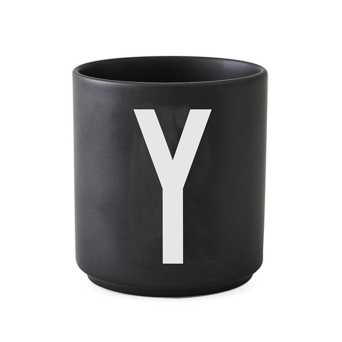 Design Letters cup black Y | Scandinavian Design | Coffee cups | Black
