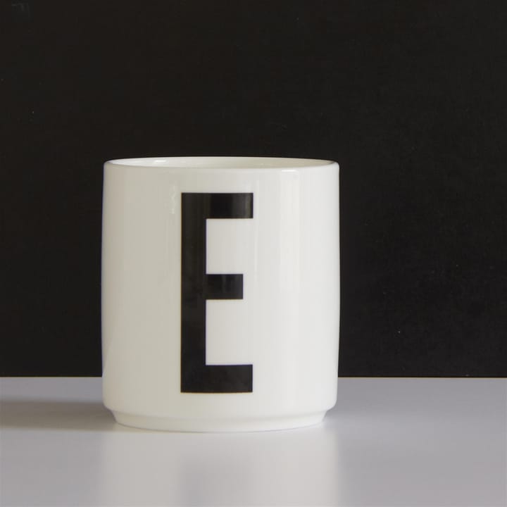 Design Letters cup - E - Design Letters