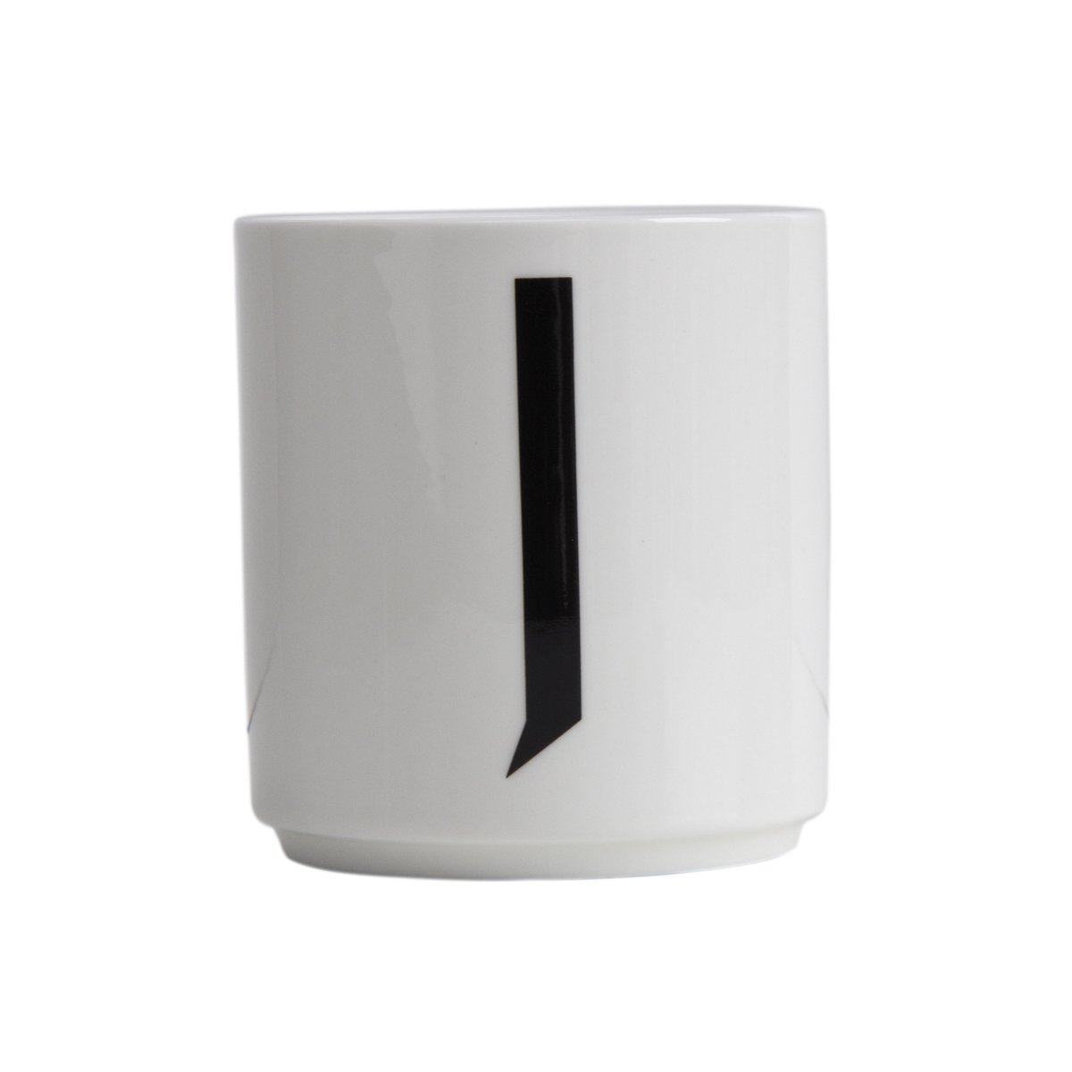 Design Letters cup J | Scandinavian Design | Coffee cups | Black