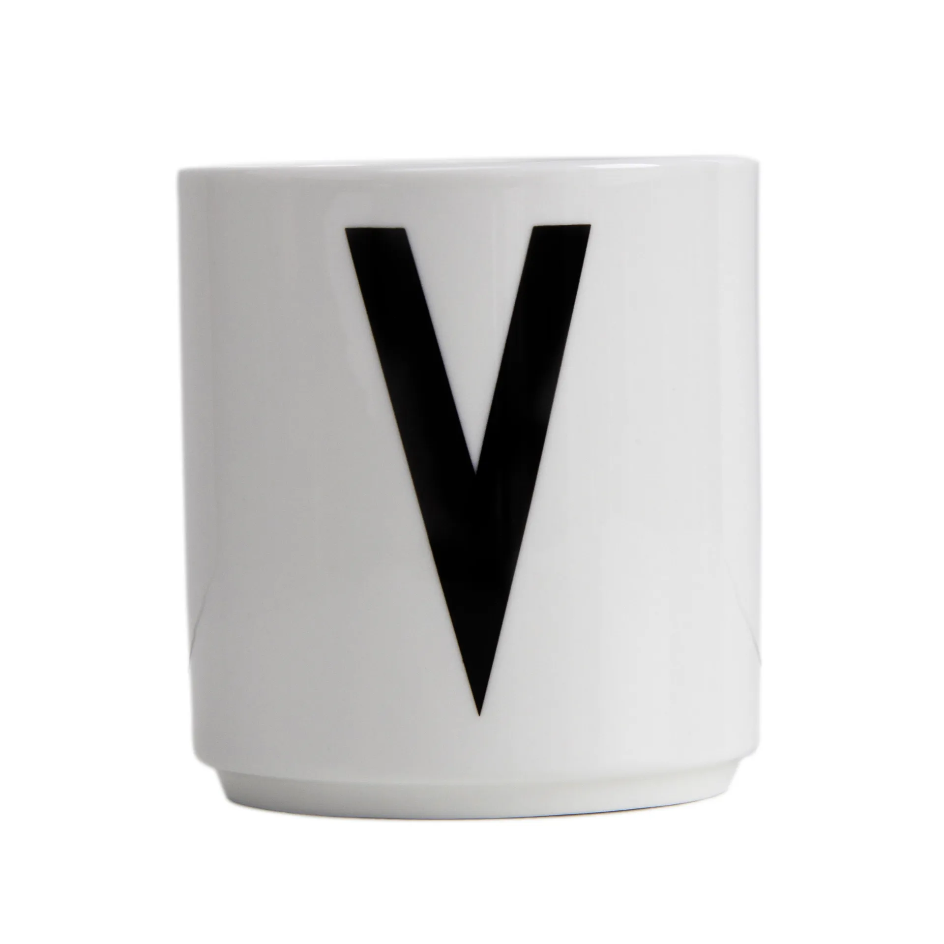Design Letters cup, V Design Letters