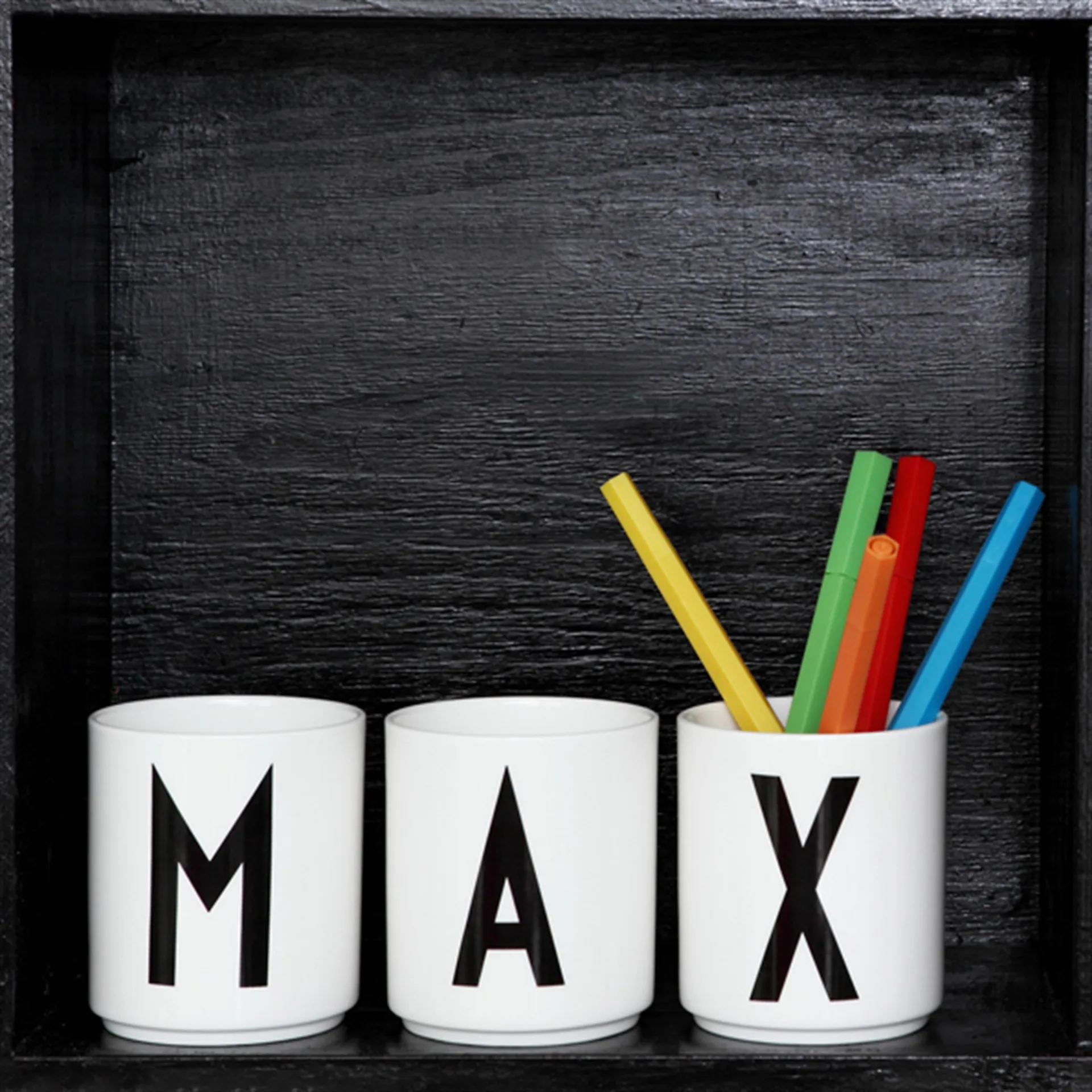 Design Letters cup, x Design Letters