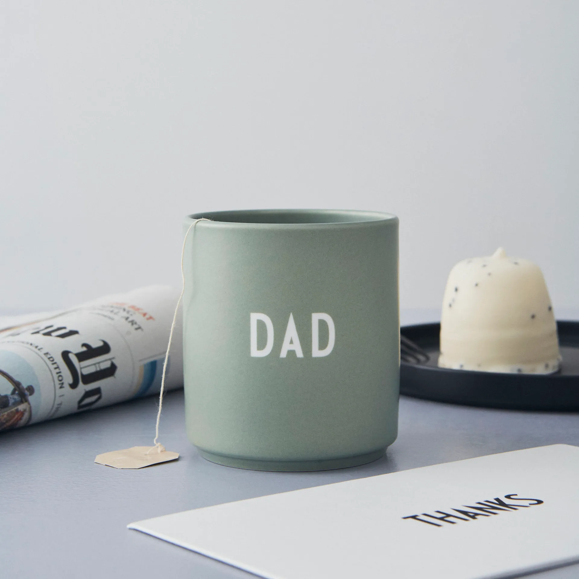 Design Letters favourite cup 25 cl, Dad/Love-green Design Letters