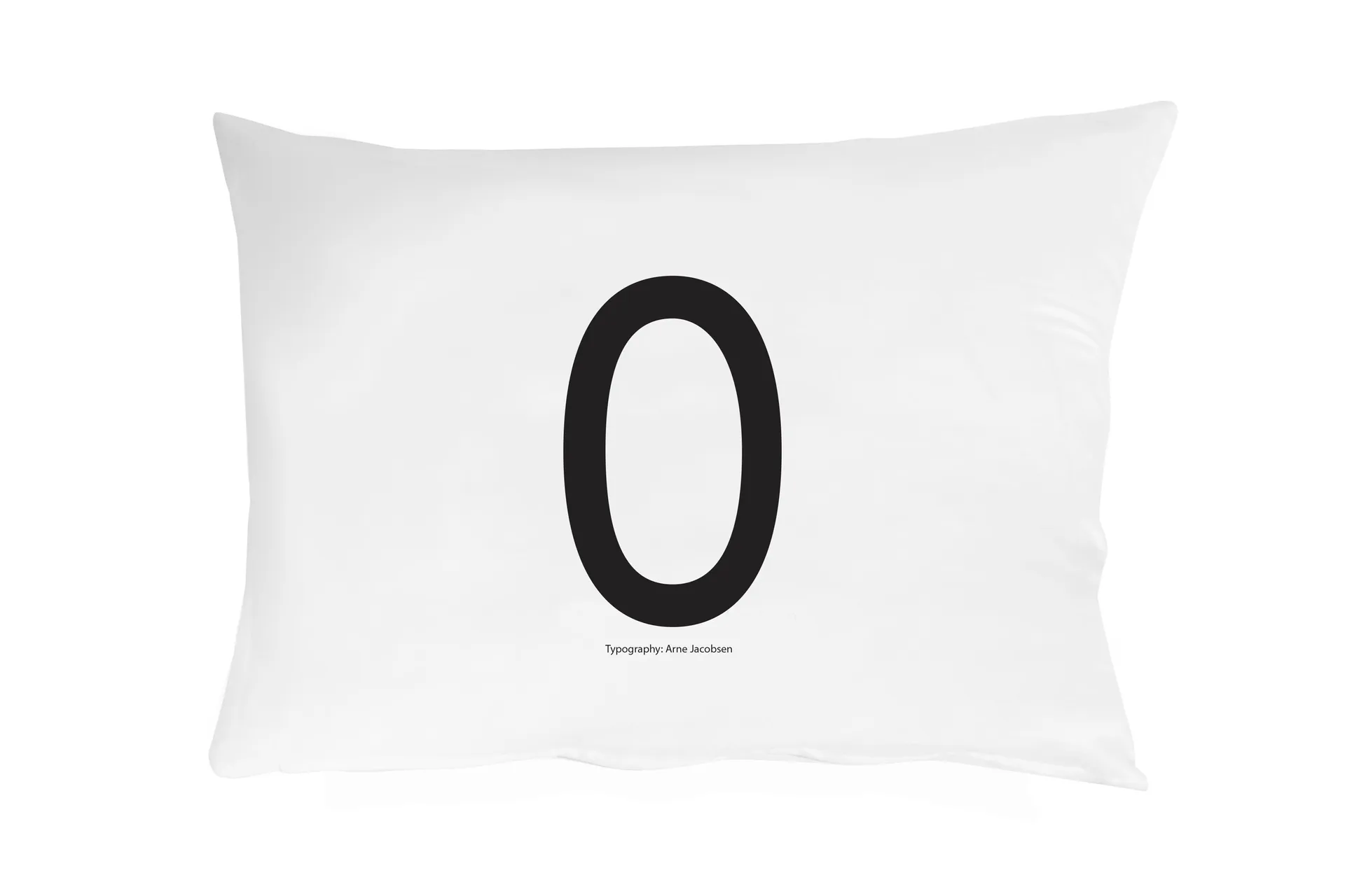 Design Letters pillow case 70x50 cm, O Design Letters